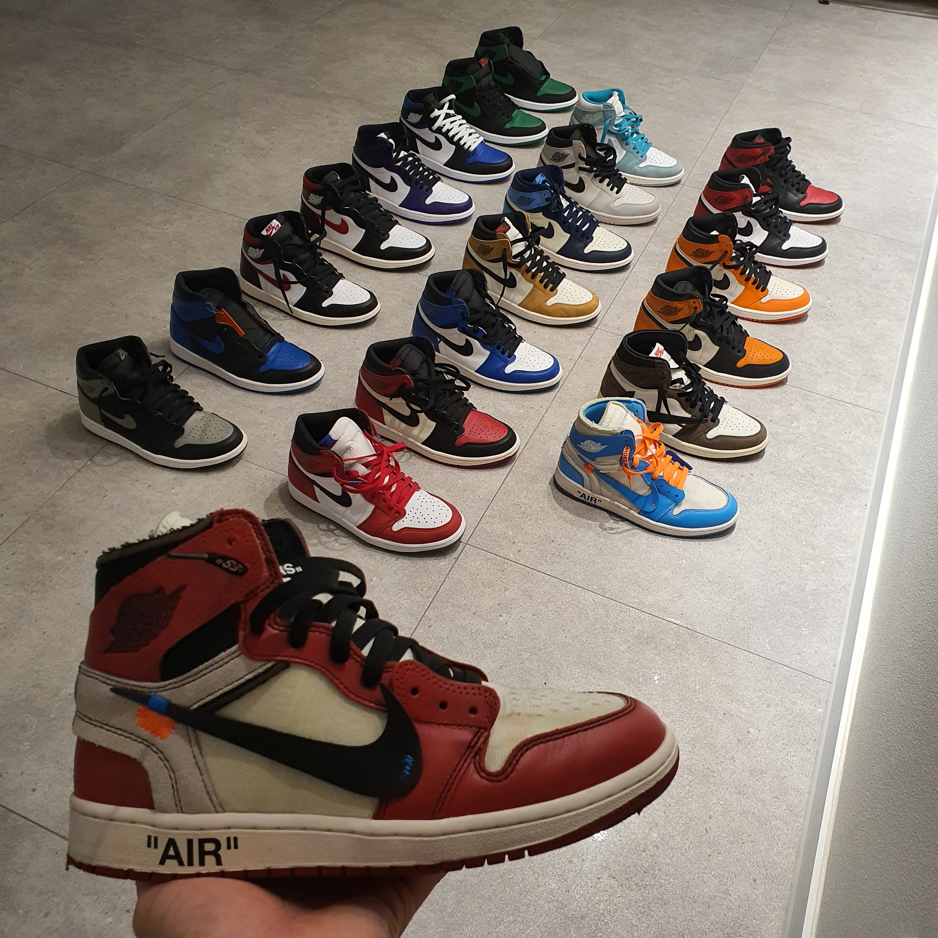 Jordan 1 x Off-White Retro High Chicago The Ten, Jordan 1 Retro High OG Court Purple 2020 착용 스타일