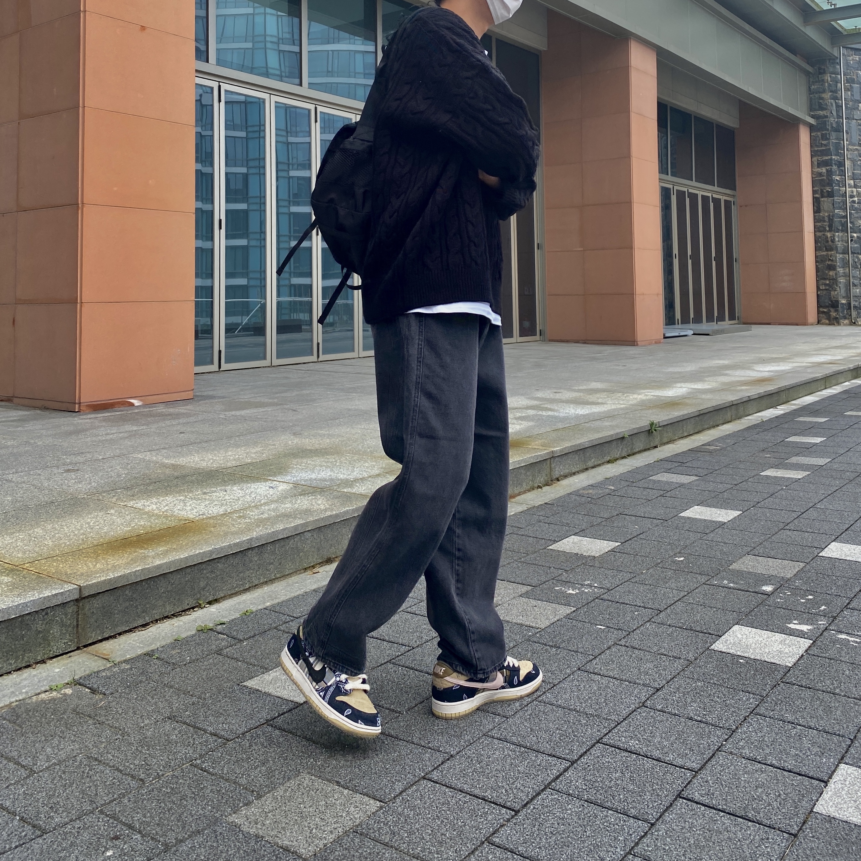 Nike x Travis Scott SB Dunk Low 착용 스타일