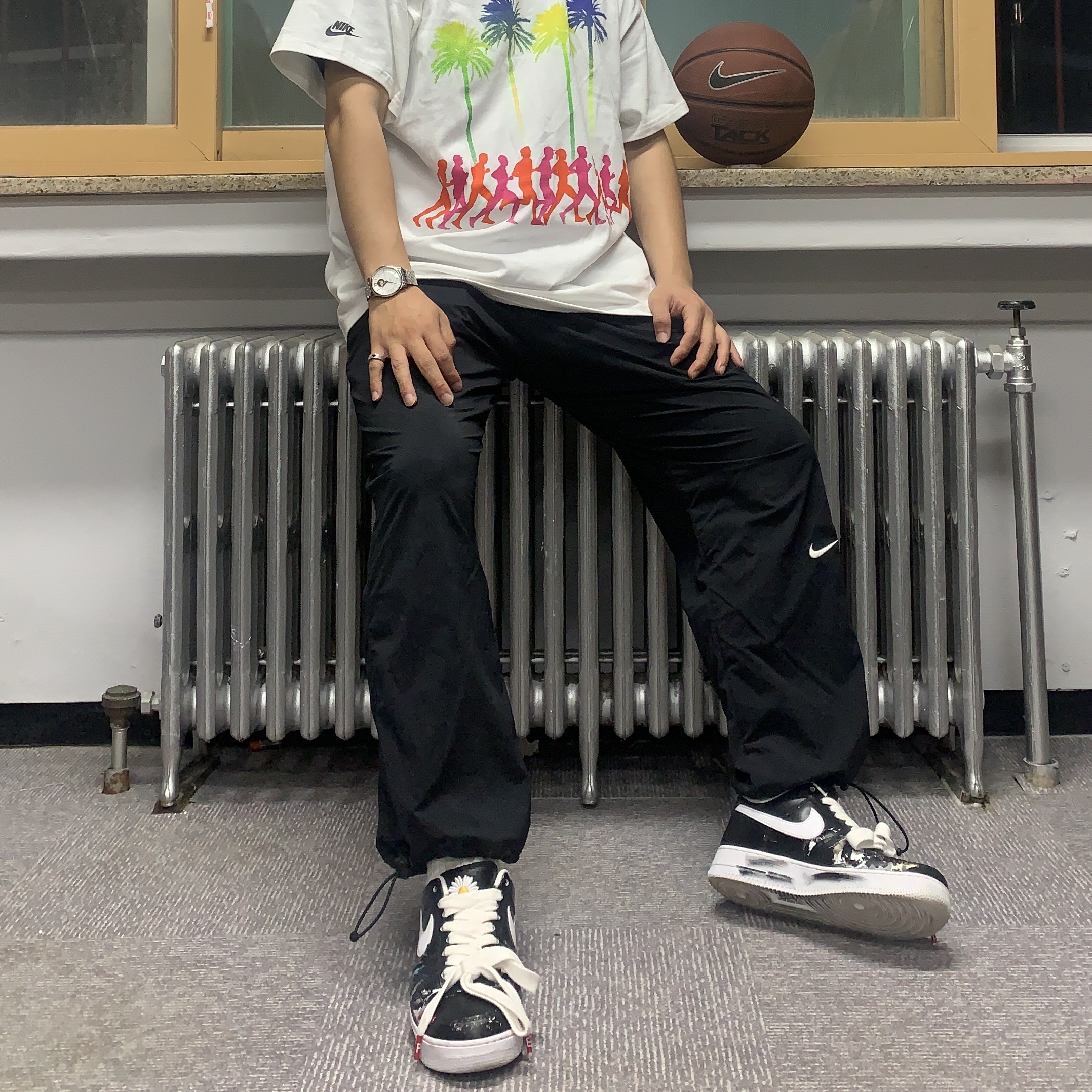 Nike x Peaceminusone Air Force 1 Low Para-Noise 착용 스타일
