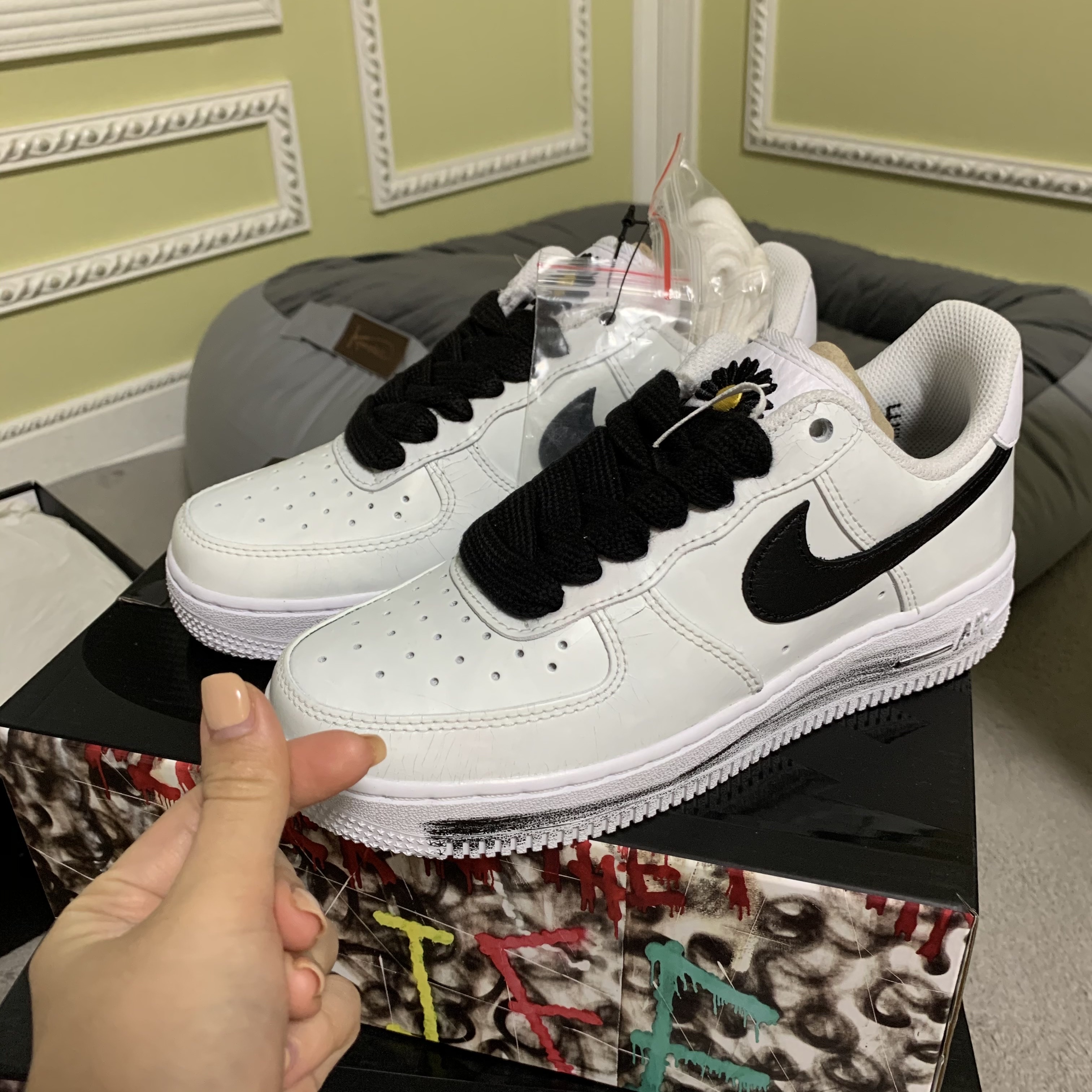 Nike x Peaceminusone Air Force 1 Low Para-Noise 2.0 착용 스타일 - 2
