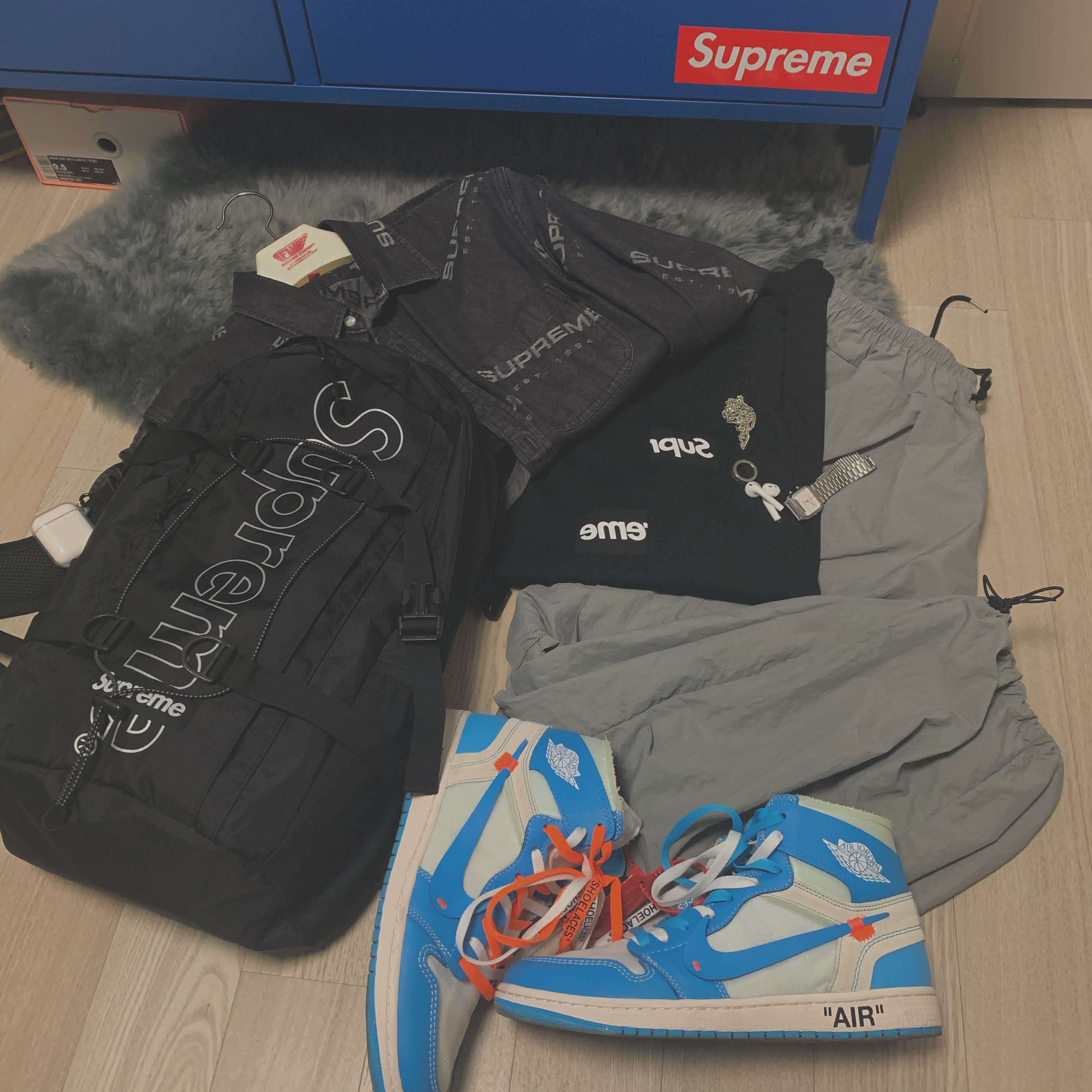 Jordan 1 x Off-White Retro High University Blue 착용 스타일