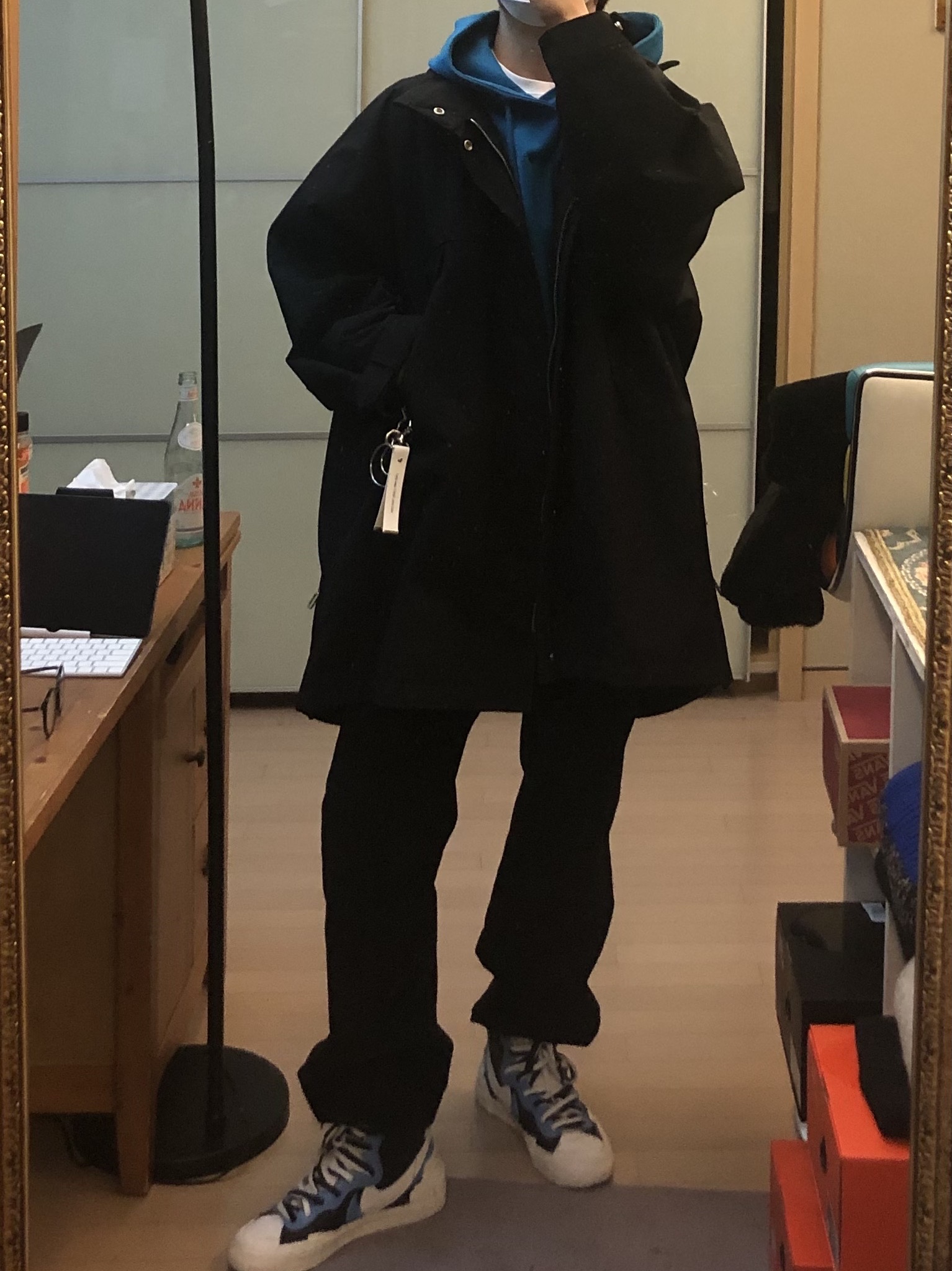 Nike x Sacai Blazer Mid White Black Legend Blue 착용 스타일