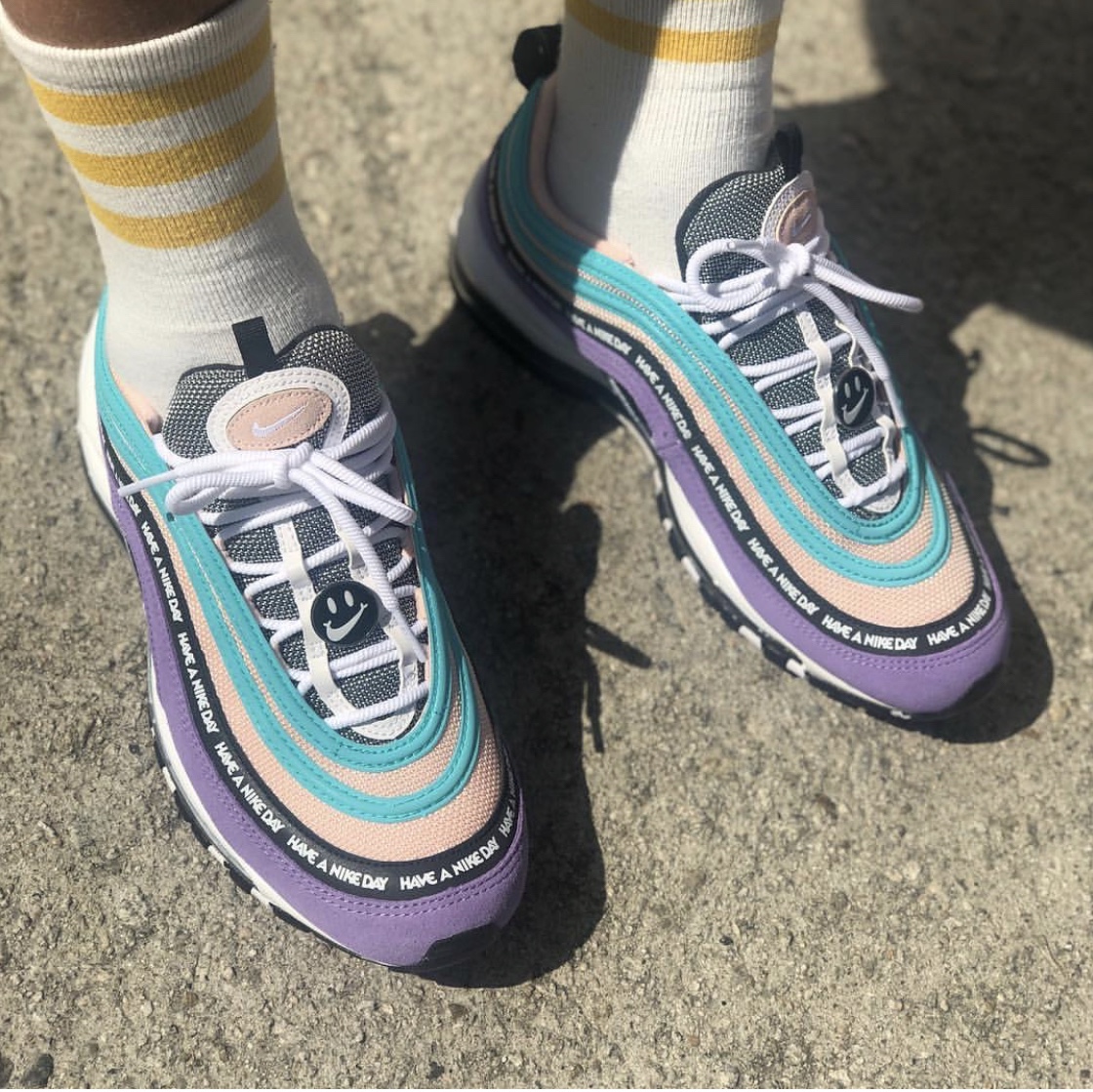 Nike Air Max 97 Have a Nike Day 착용 스타일