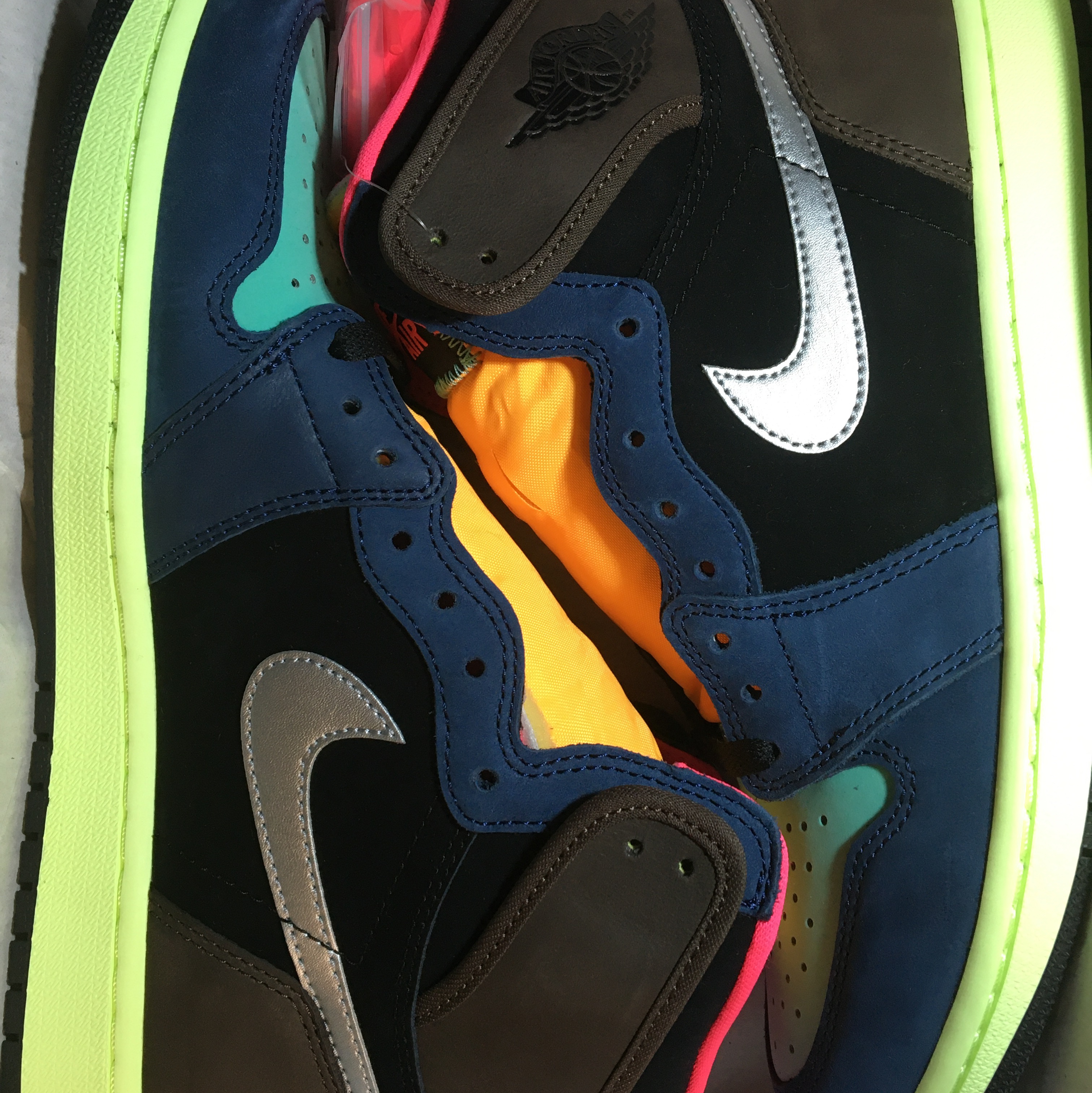 Jordan 1 Retro High Baroque Brown 착용 스타일