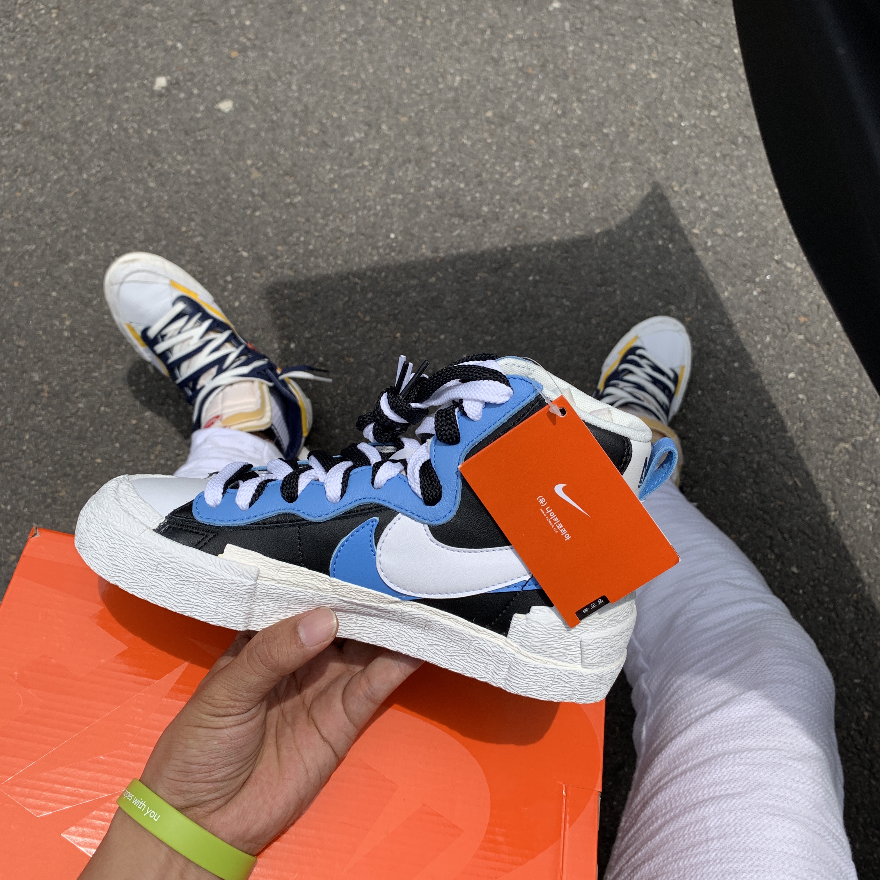 Nike x Sacai Blazer Mid Snow Beach, Nike x Sacai Blazer Mid White Black Legend Blue 착용 스타일