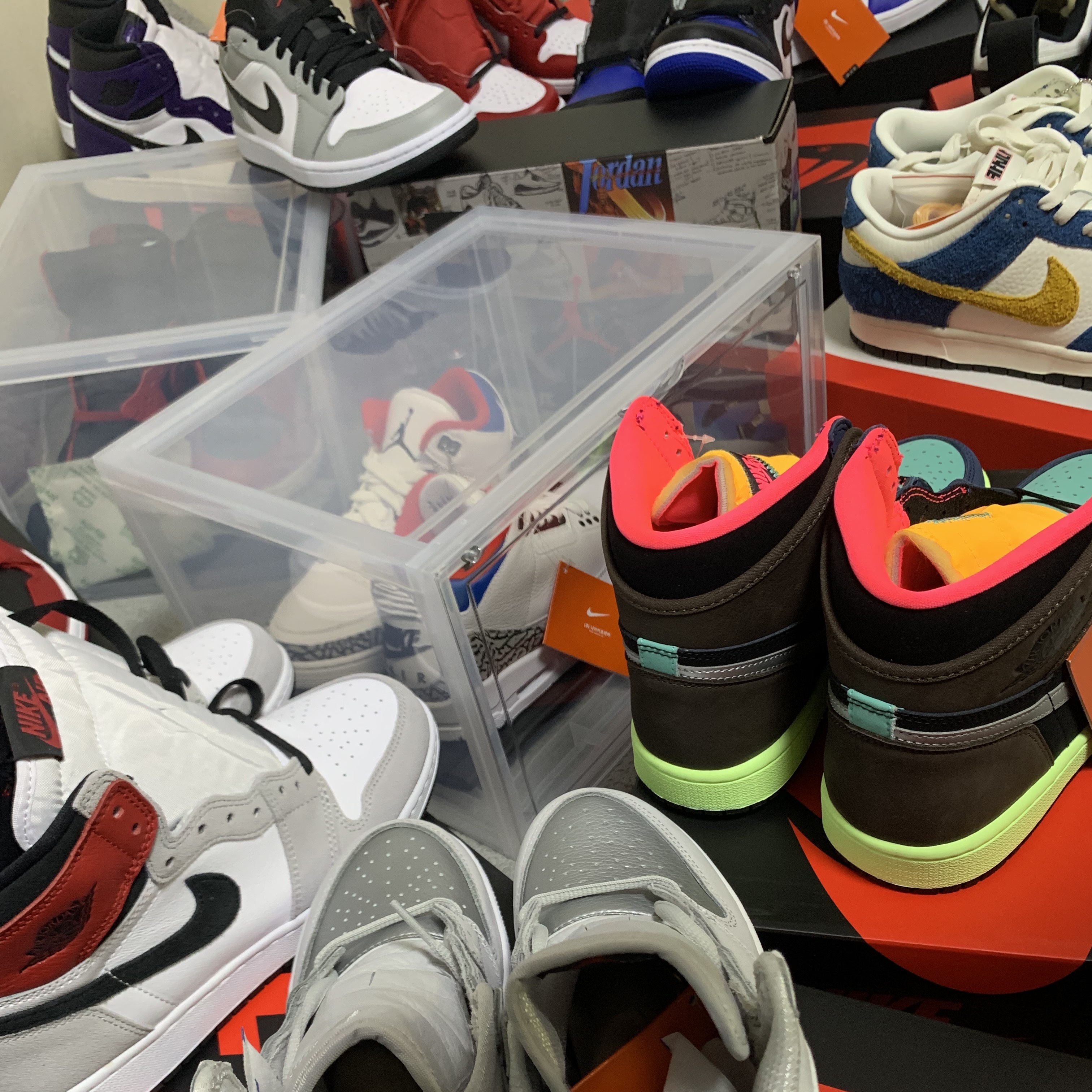 Jordan 1 Low Light Smoke Grey, Jordan 1 Retro High OG Light Smoke Grey 착용 스타일