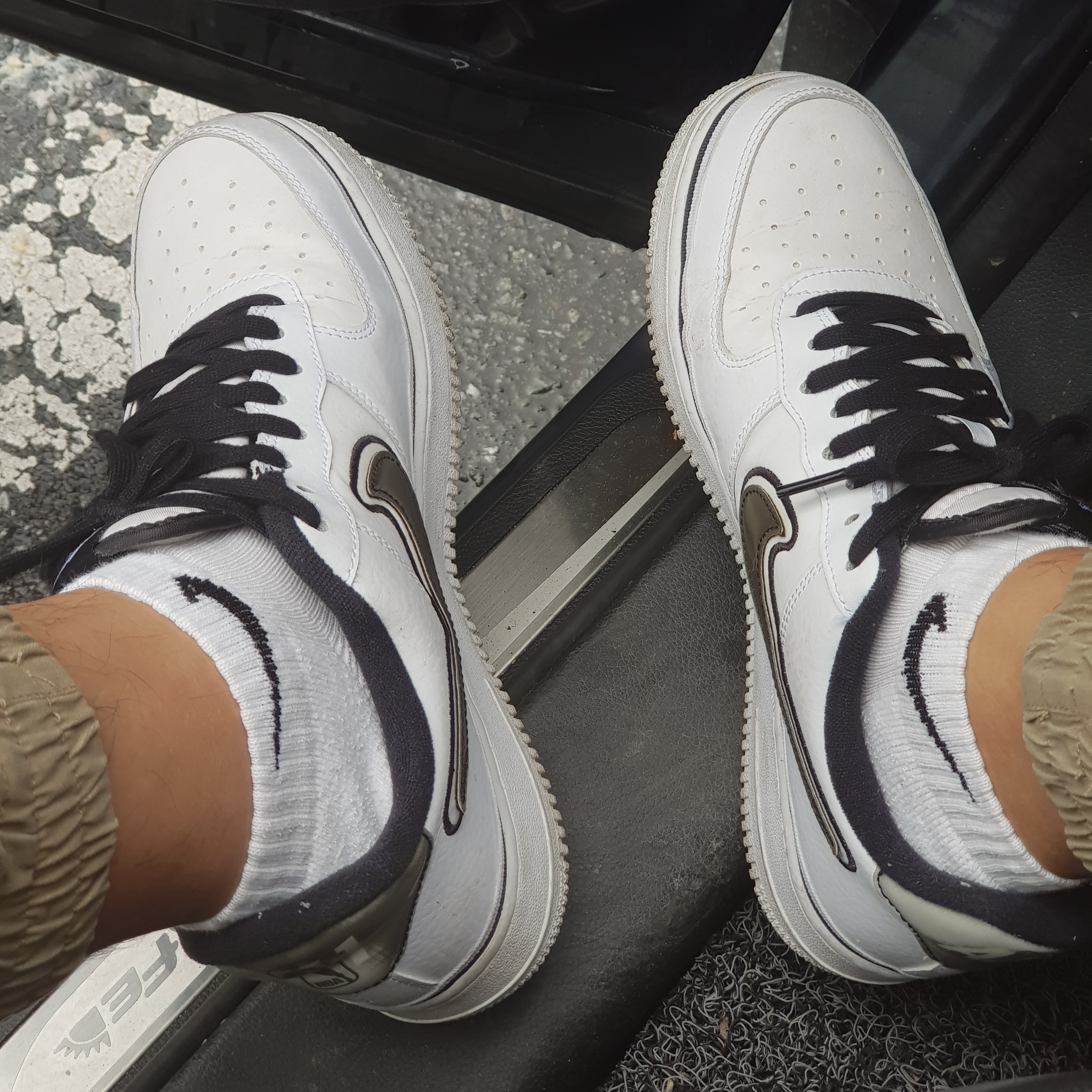 Nike x Peaceminusone Air Force 1 Low Para-Noise 2.0 착용 스타일