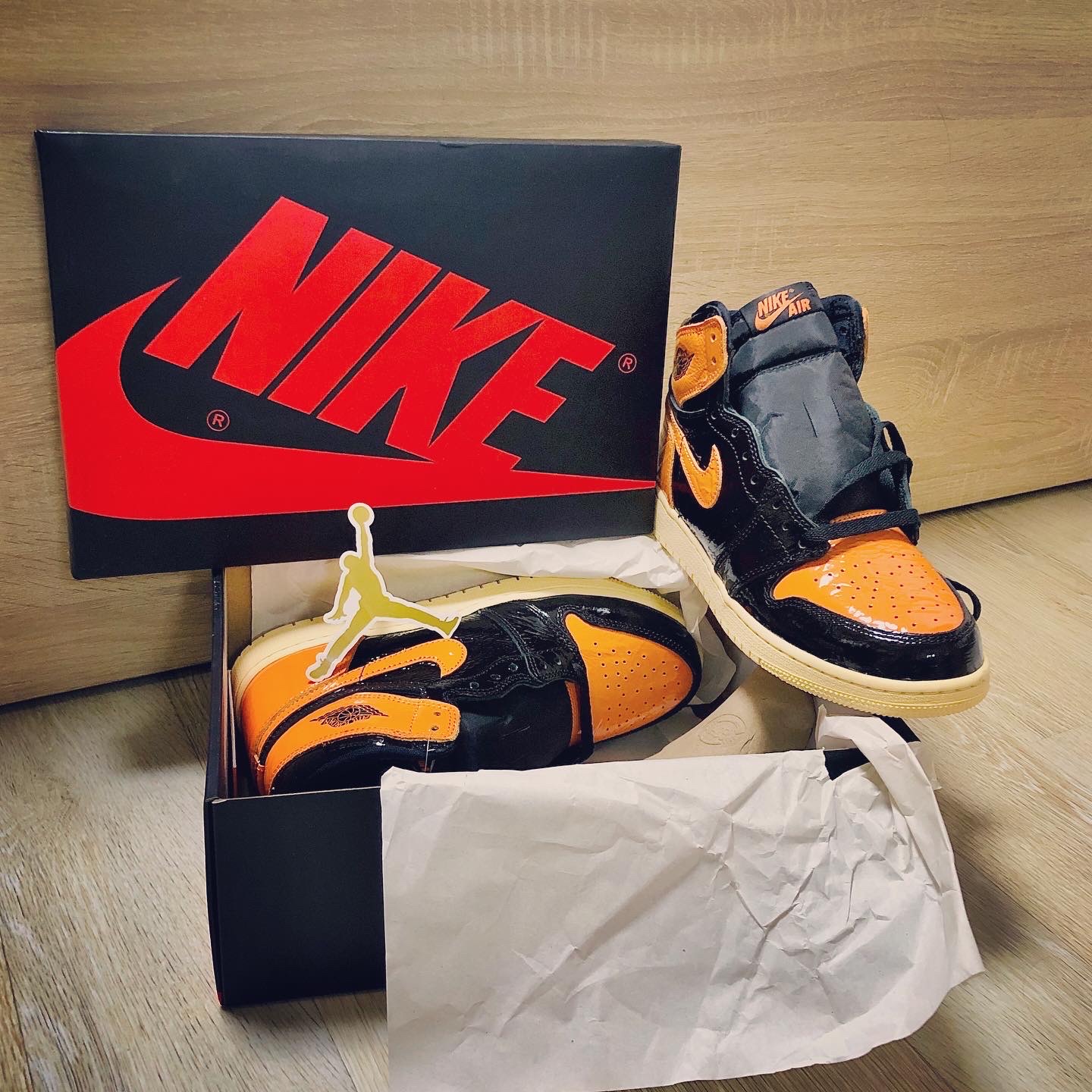 Jordan 1 Retro High OG CO.JP Midnight Navy, Jordan 1 Retro High Shattered Backboard 3.0 착용 스타일 - 2