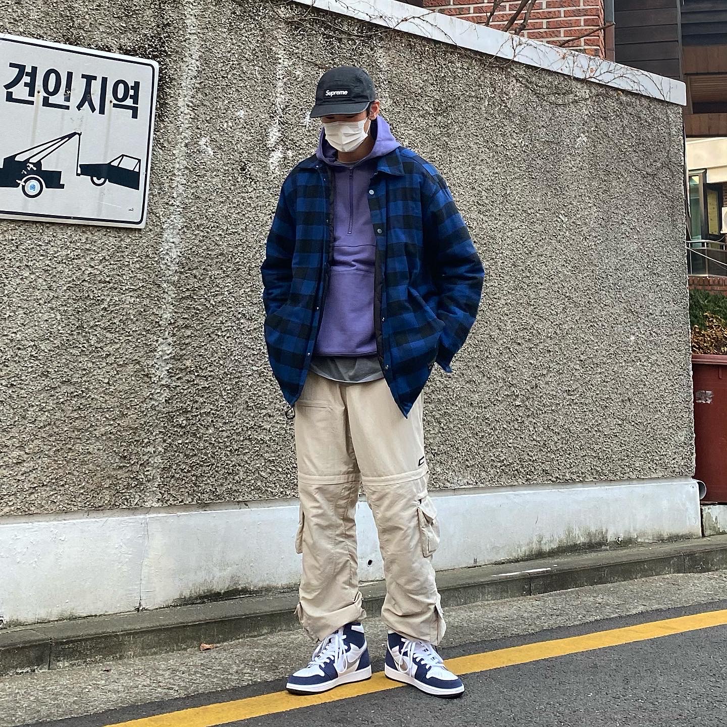 Jordan 1 Retro High OG CO.JP Midnight Navy 착용 스타일 - 1