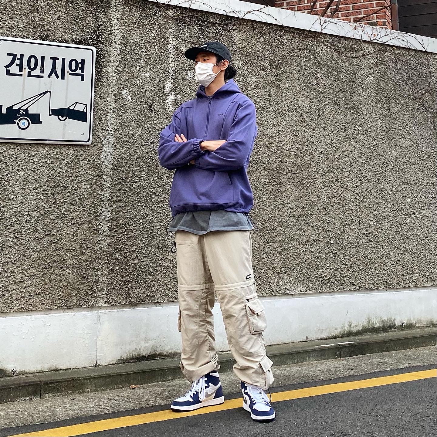 Jordan 1 Retro High OG CO.JP Midnight Navy 착용 스타일 - 3