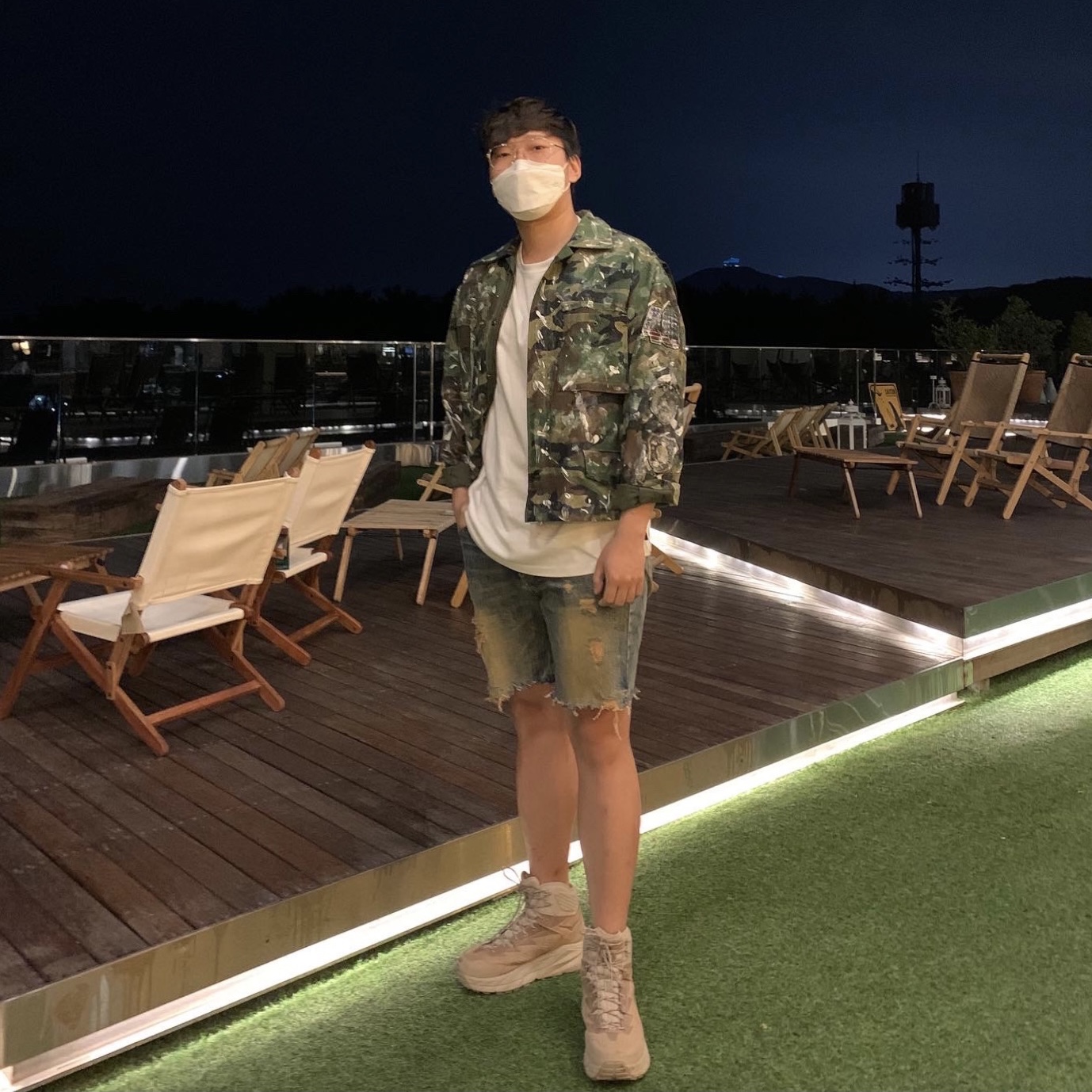 Hoka Sky Kaha Event Tan 착용 스타일