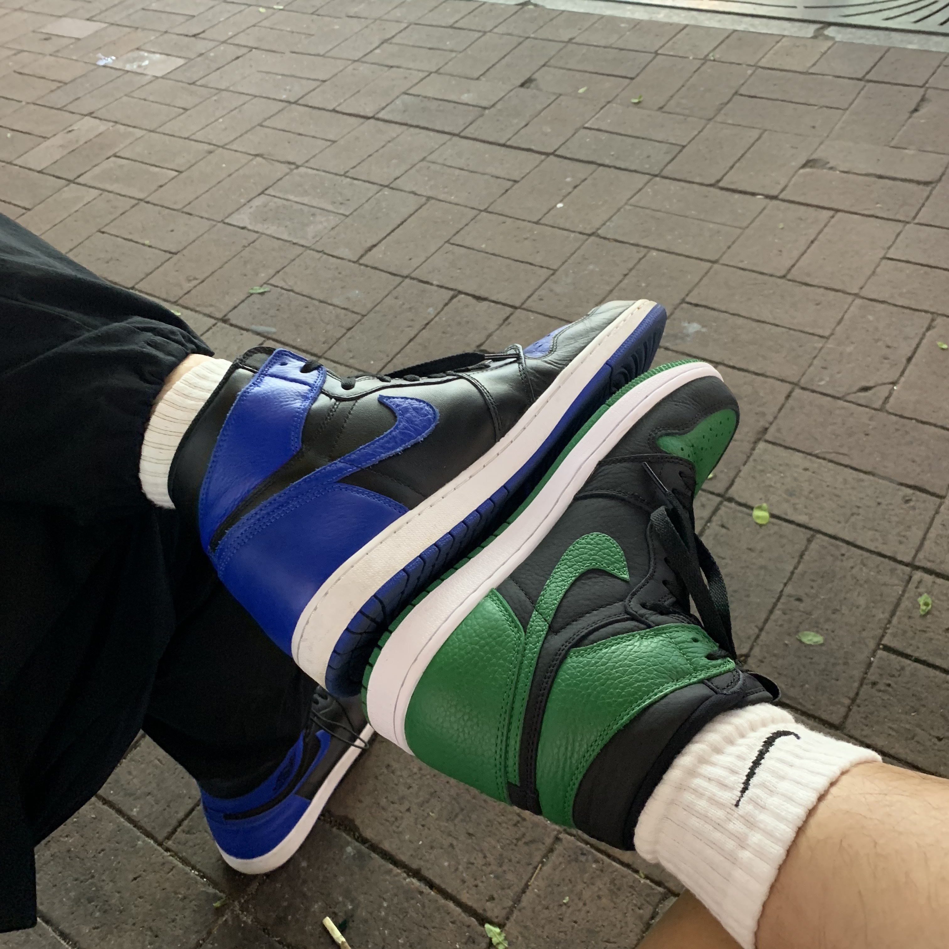 Jordan 1 Retro Royal 2017, Jordan 1 Retro High OG Pine Green Black 착용 스타일