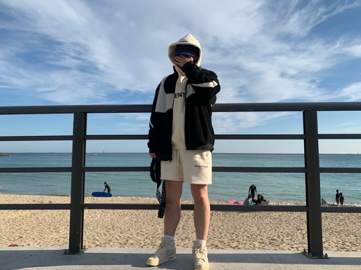(W) Jordan 4 x Off-White Retro SP Sail 착용 스타일