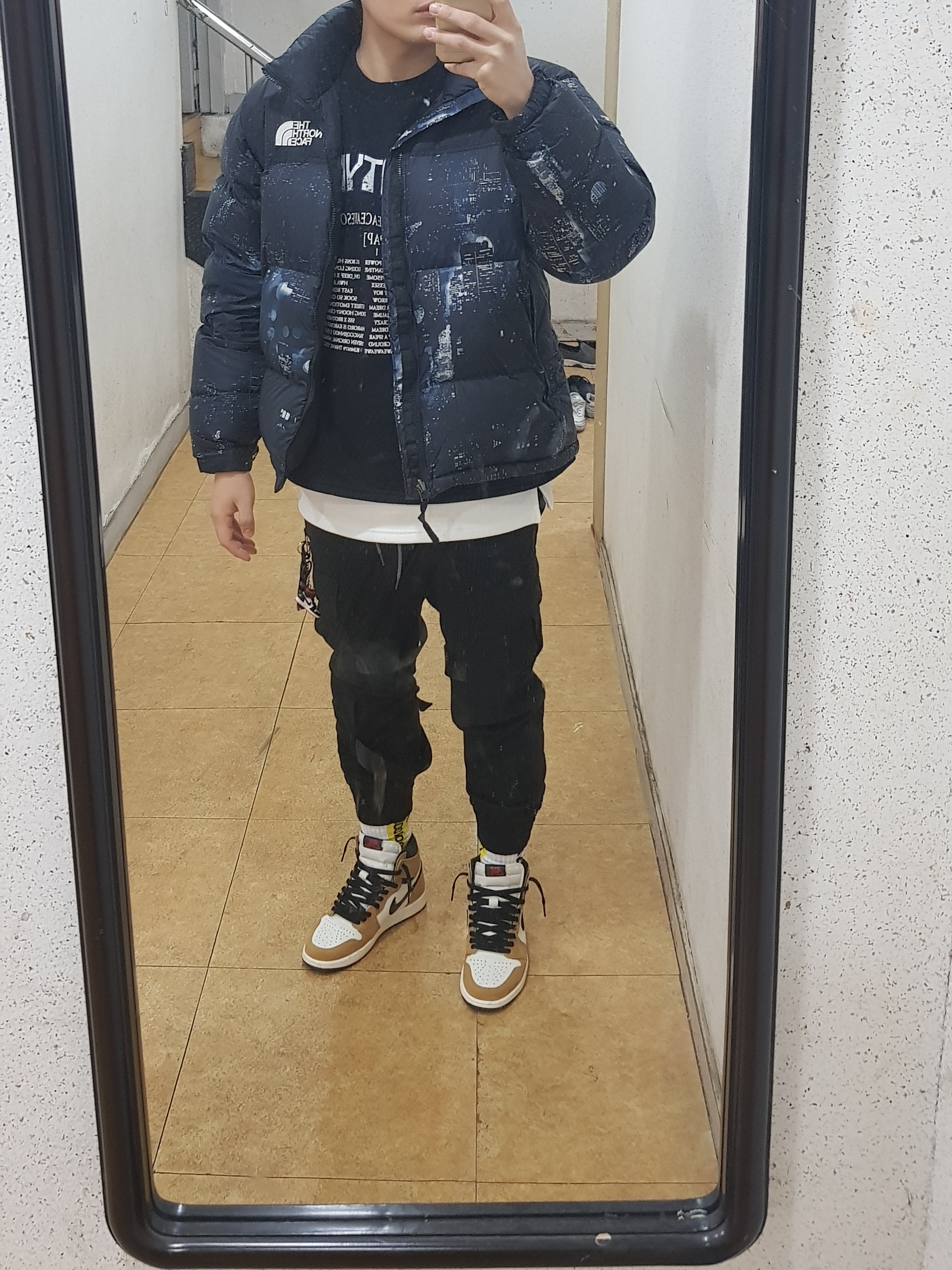 Nike x Peaceminusone Air Force 1 Low Para-Noise, Nike x Fear of God Air Fear of God 1 Oatmeal 착용 스타일 - 5