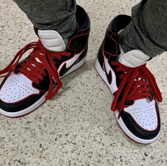 Jordan 1 Retro High OG Bloodline 착용 스타일
