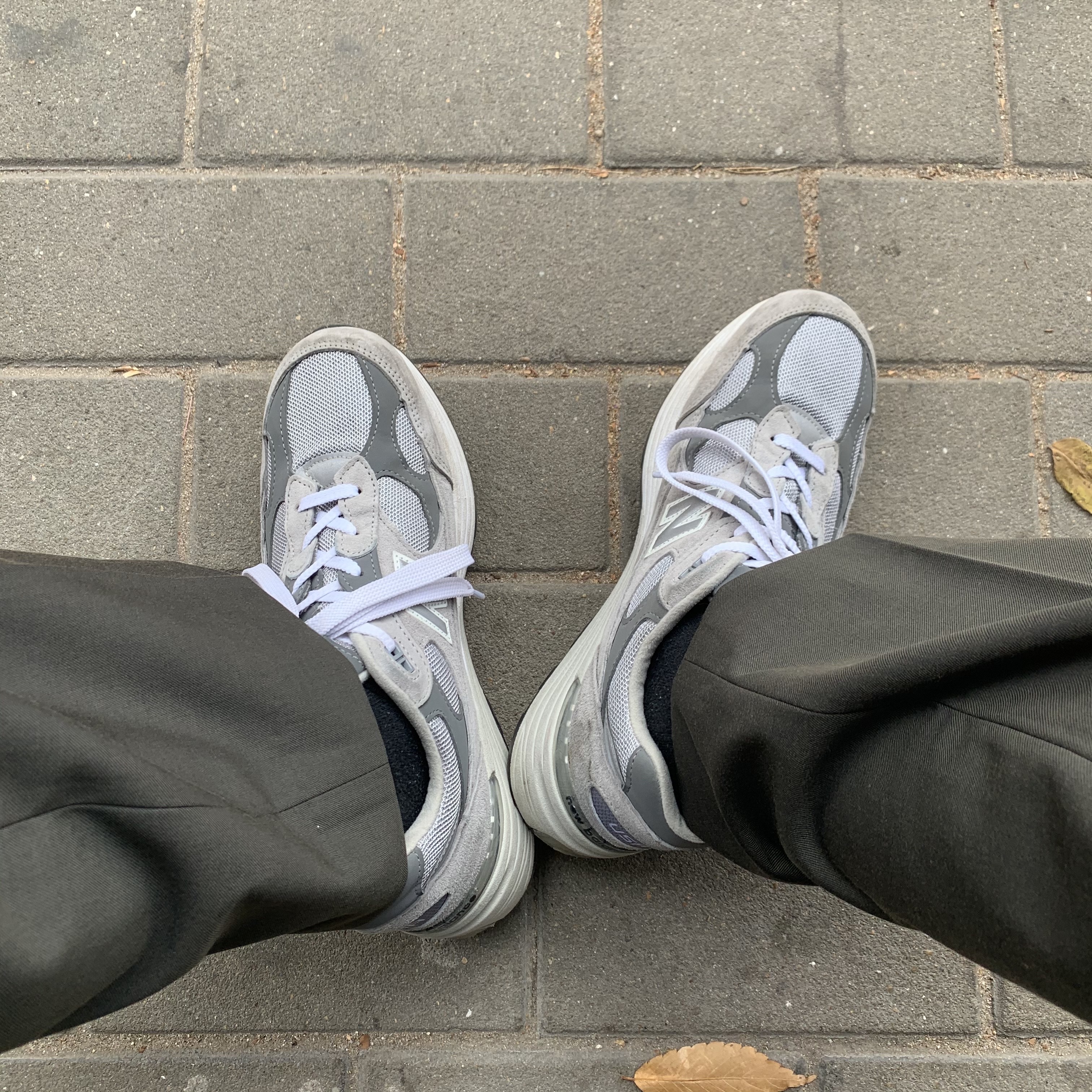 New Balance 992 Made in USA Grey - D Standard 착용 스타일