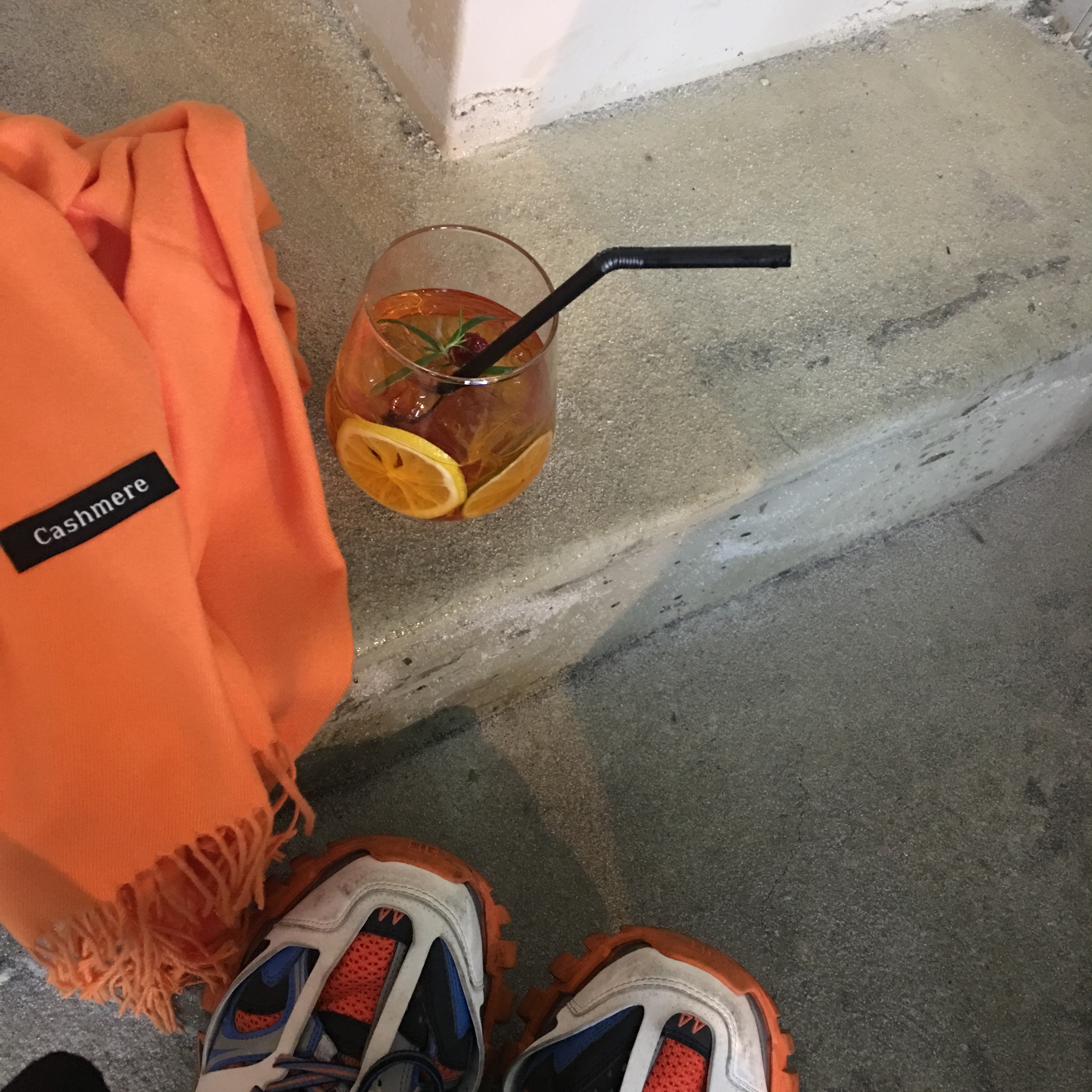 Balenciaga Track Sneakers Orange Grey 착용 스타일