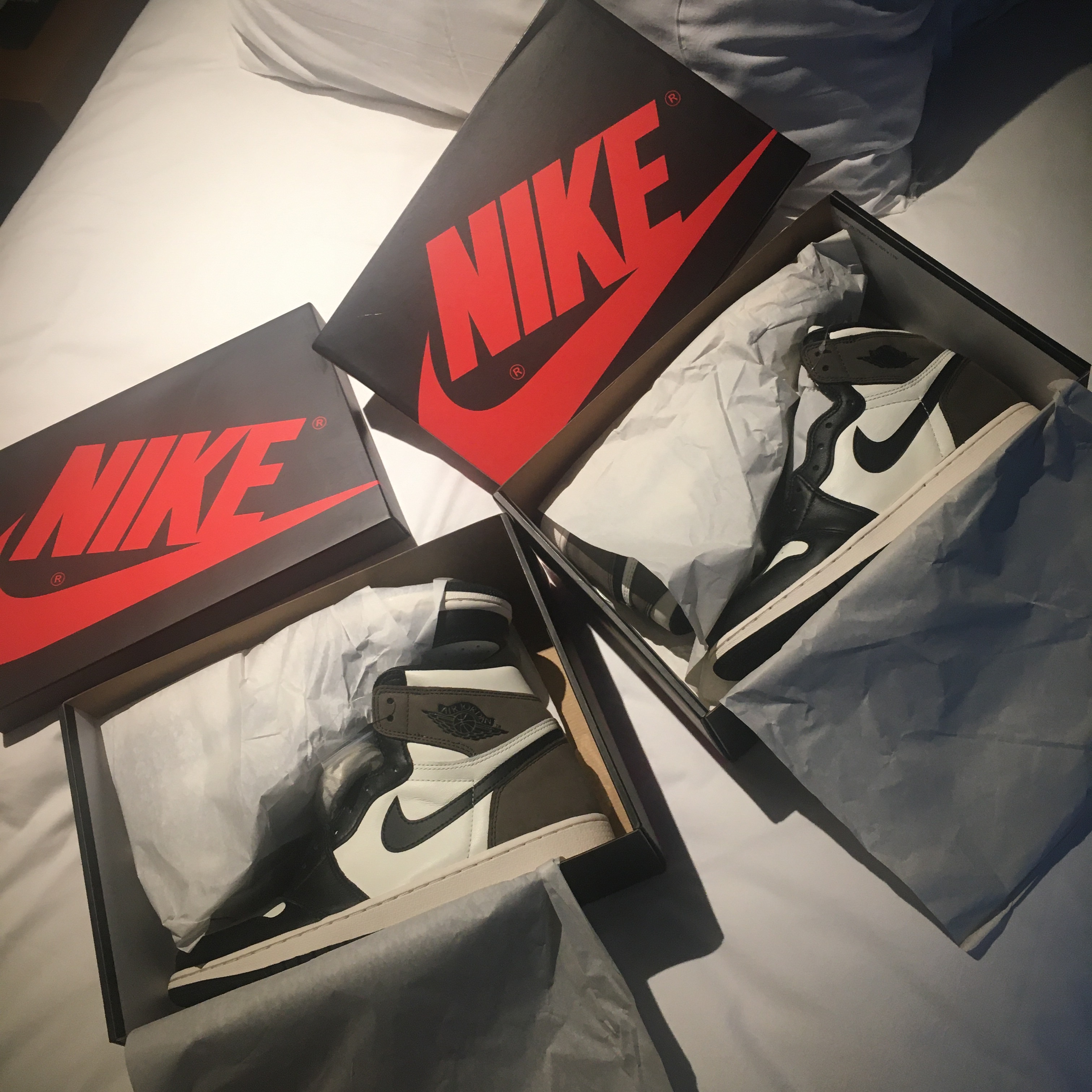 Jordan 1 Retro High OG Black Mocha, (GS) Jordan 1 Retro High OG Black Mocha 착용 스타일