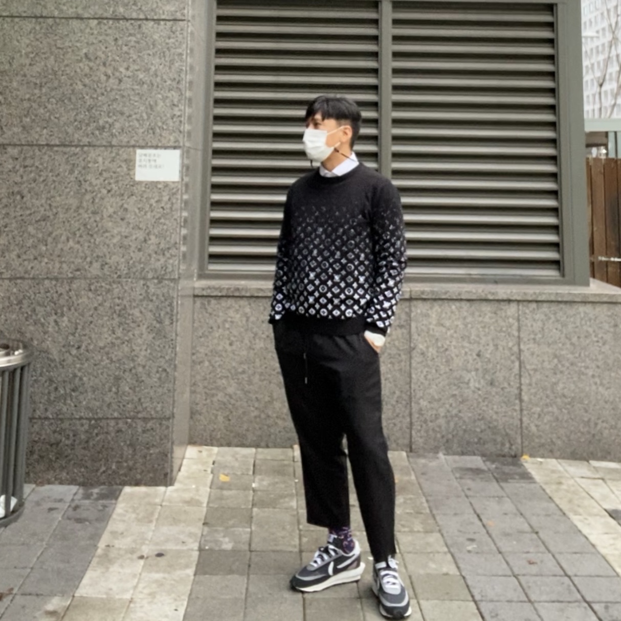 Nike x Sacai LDWaffle Black 착용 스타일