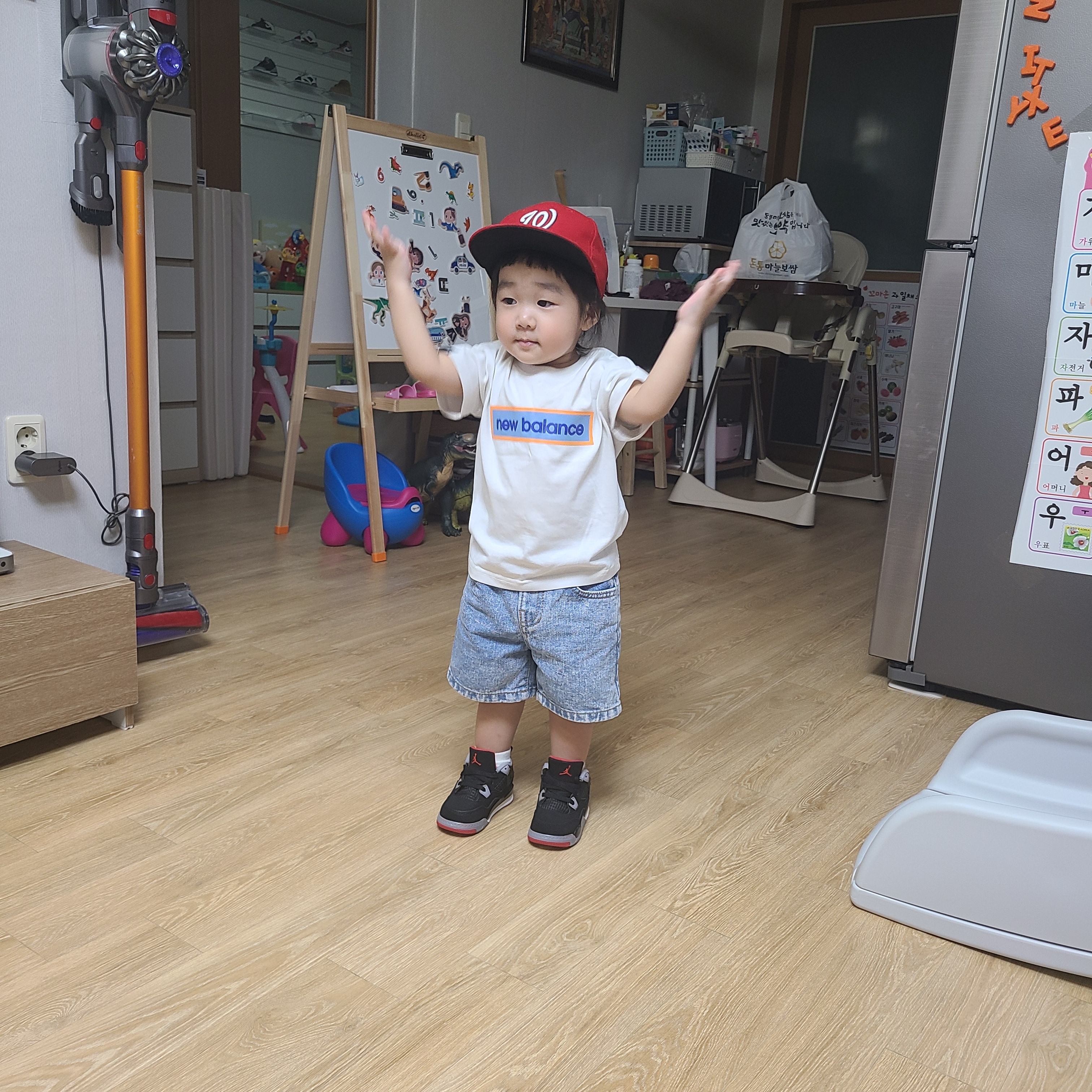 (TD) Jordan 4 Retro Bred 2019 착용 스타일 - 2