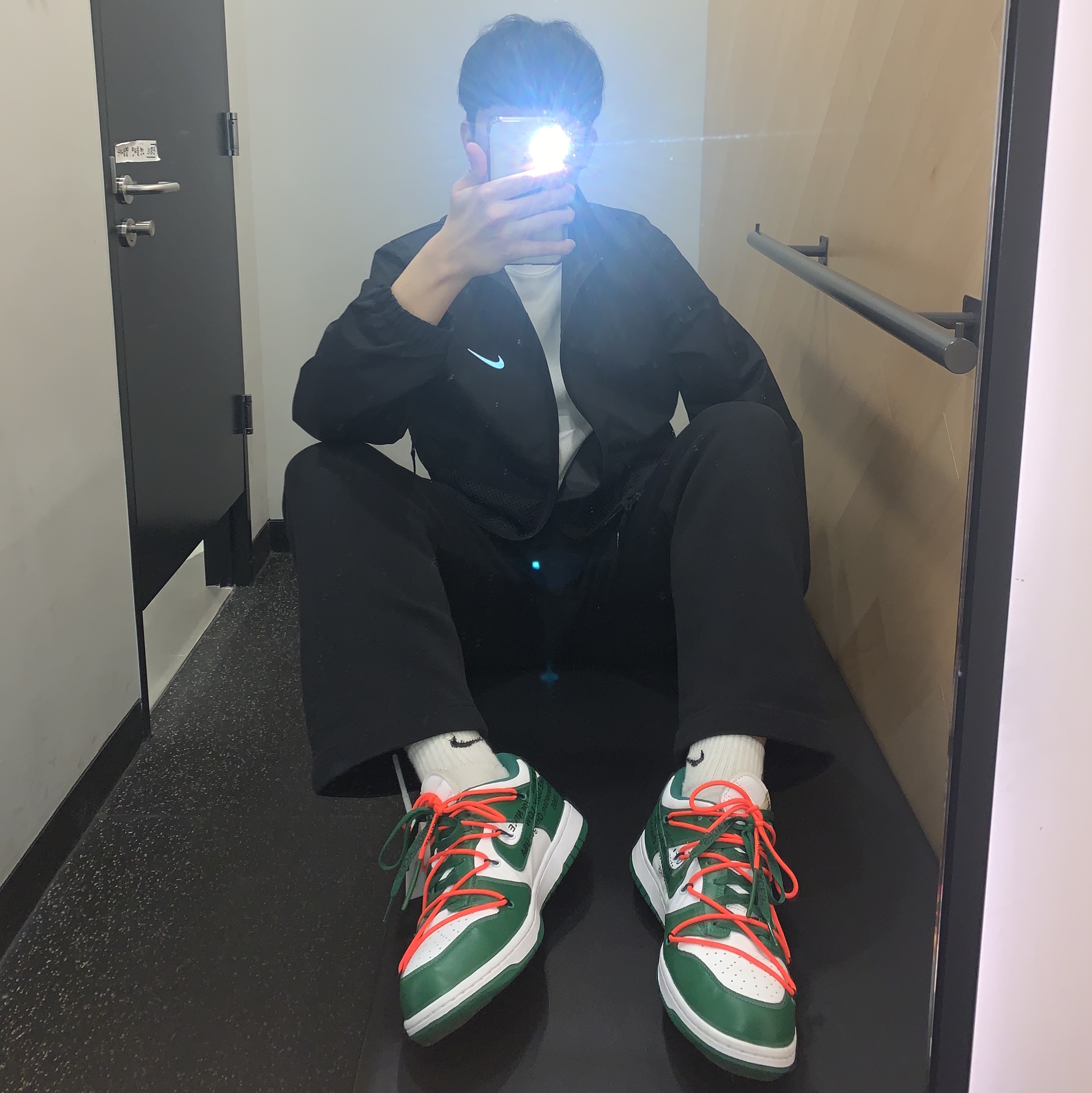 Nike x Off-White Dunk Low Pine Green 착용 스타일
