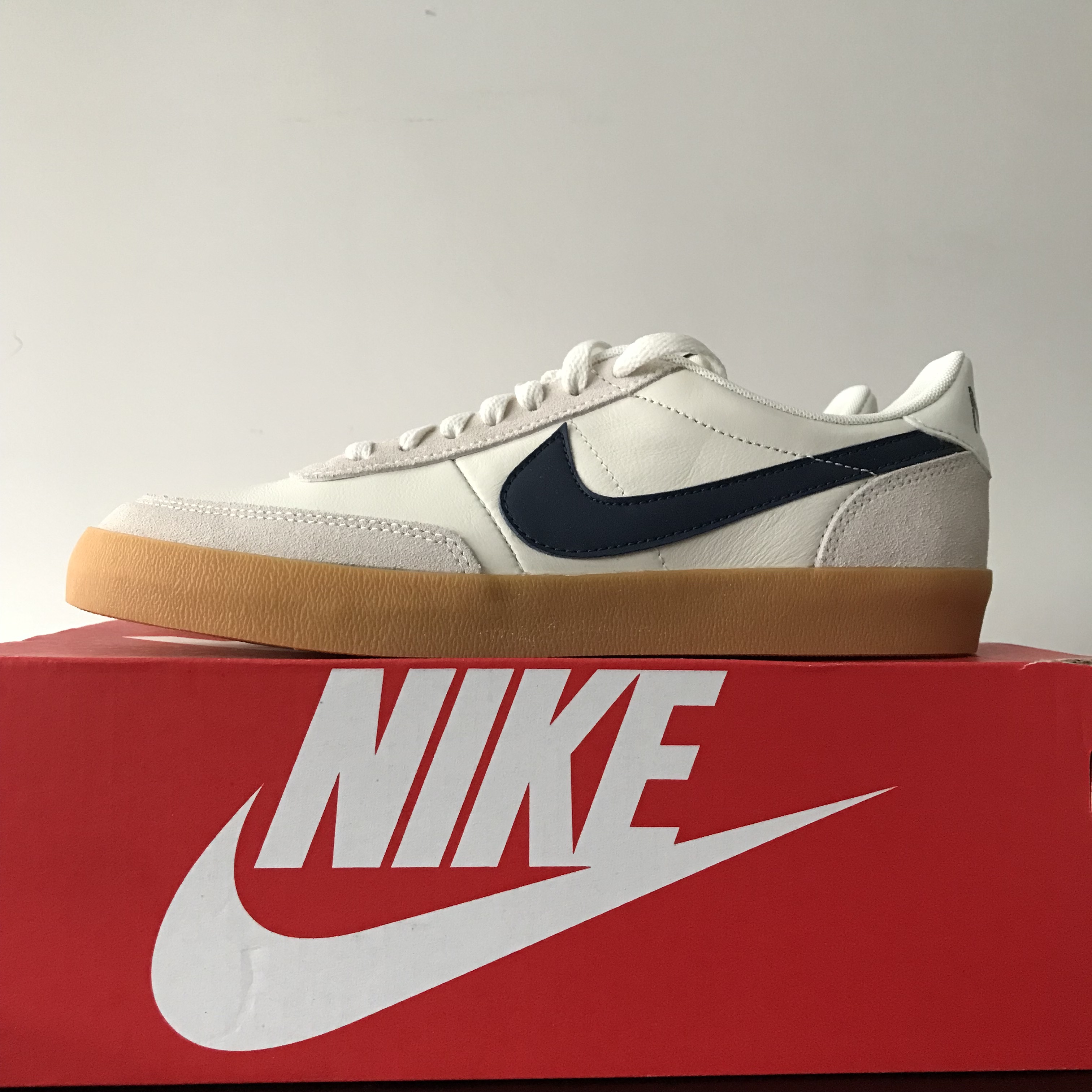 Nike x J.Crew Killshot 2 Sail Midnight Navy 착용 스타일 - 1