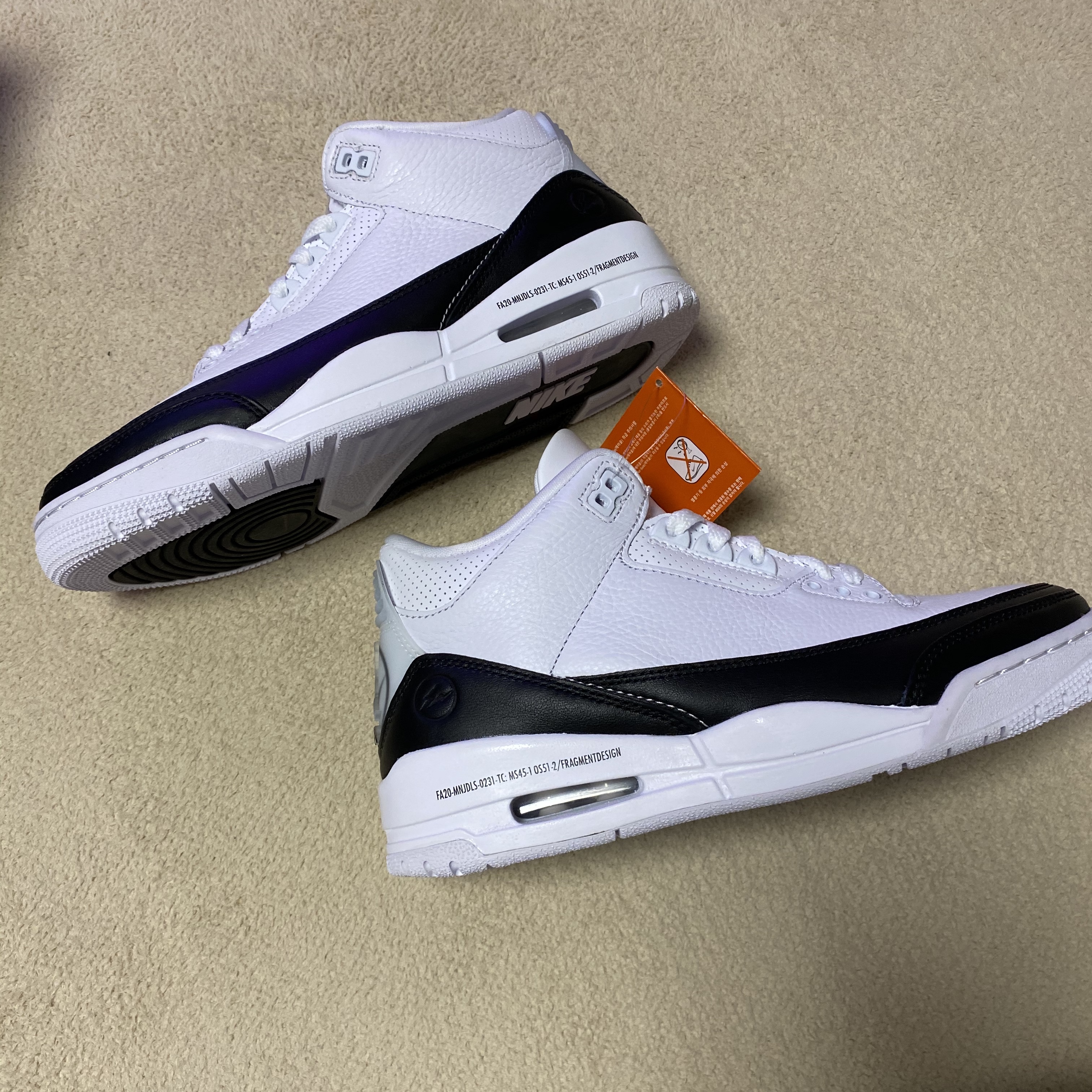 Jordan 3 x Fragment Retro SP White Black 착용 스타일 - 3