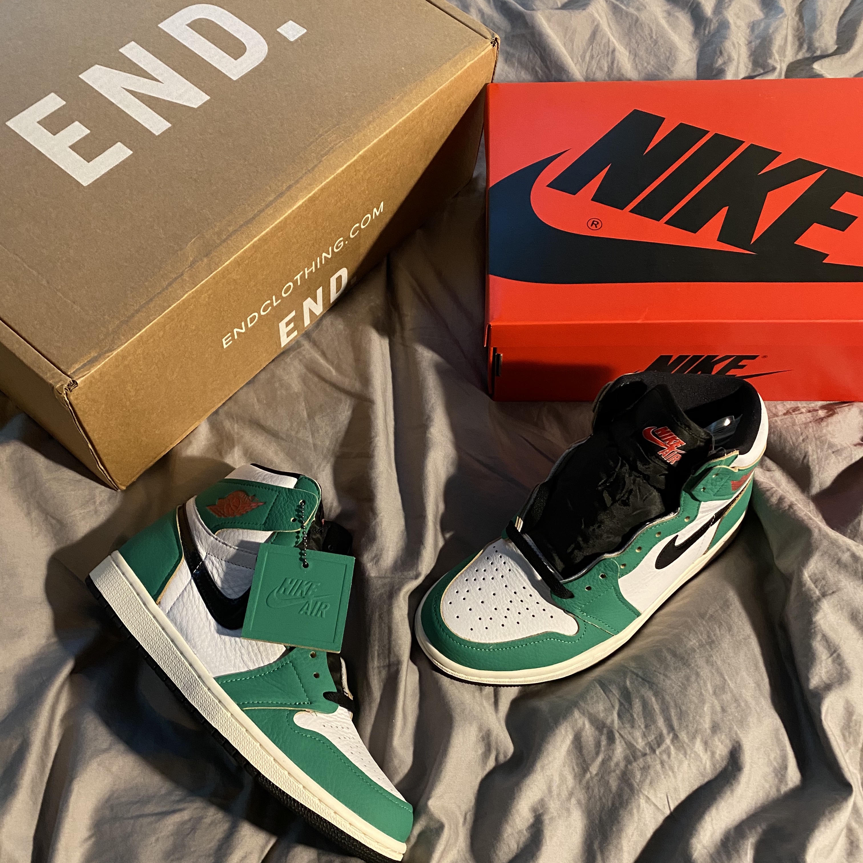 (W) Jordan 1 Retro High OG Lucky Green 착용 스타일