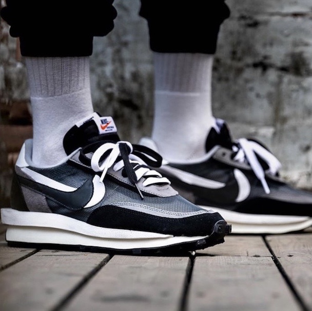 Nike x Sacai LDWaffle Black 착용 스타일