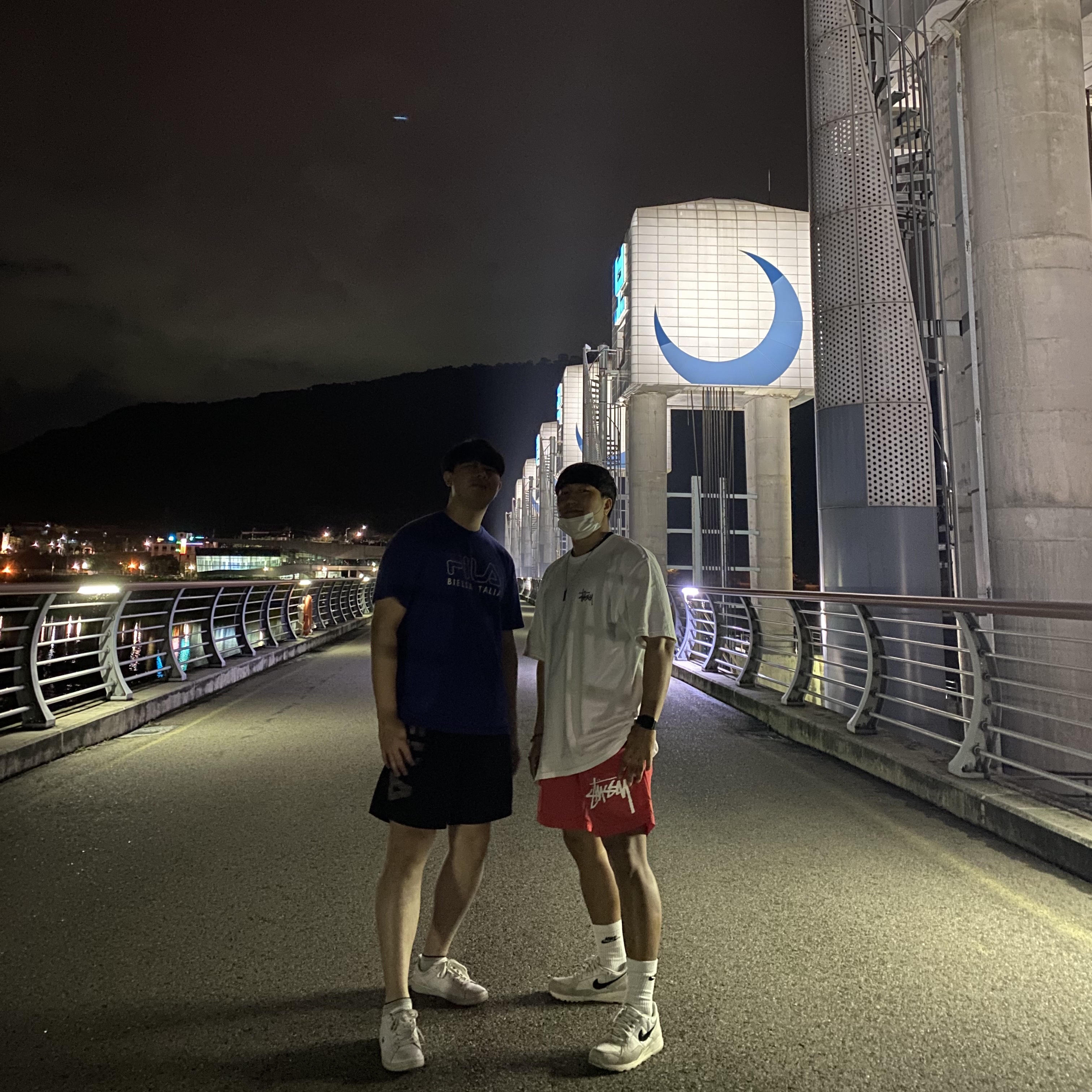 Nike x Fear of God Air Skylon 2 White 착용 스타일