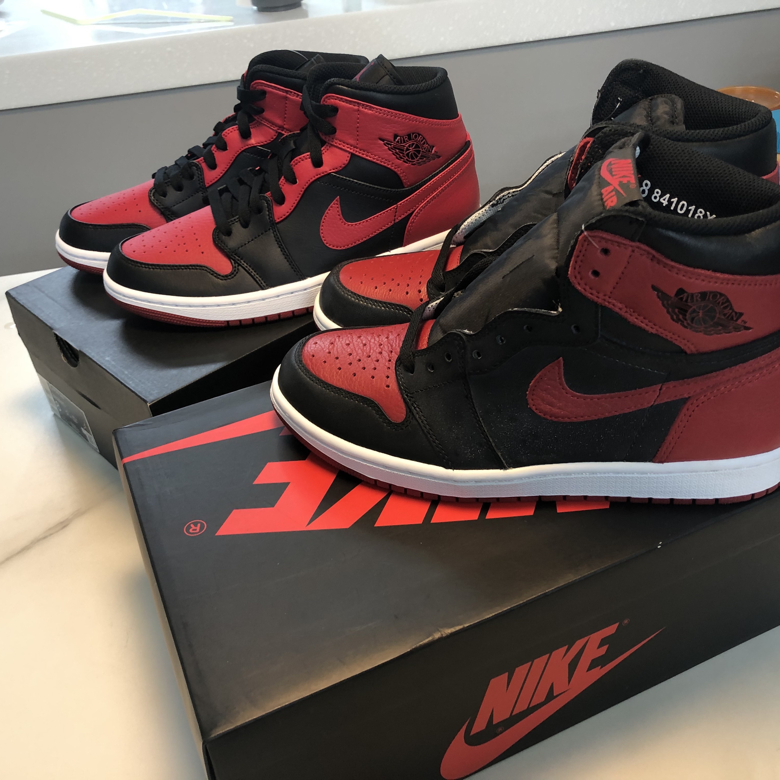 Jordan 1 Mid Bred Banned 2020, Jordan 1 Retro High OG Bred Banned 2016 착용 스타일 - 2