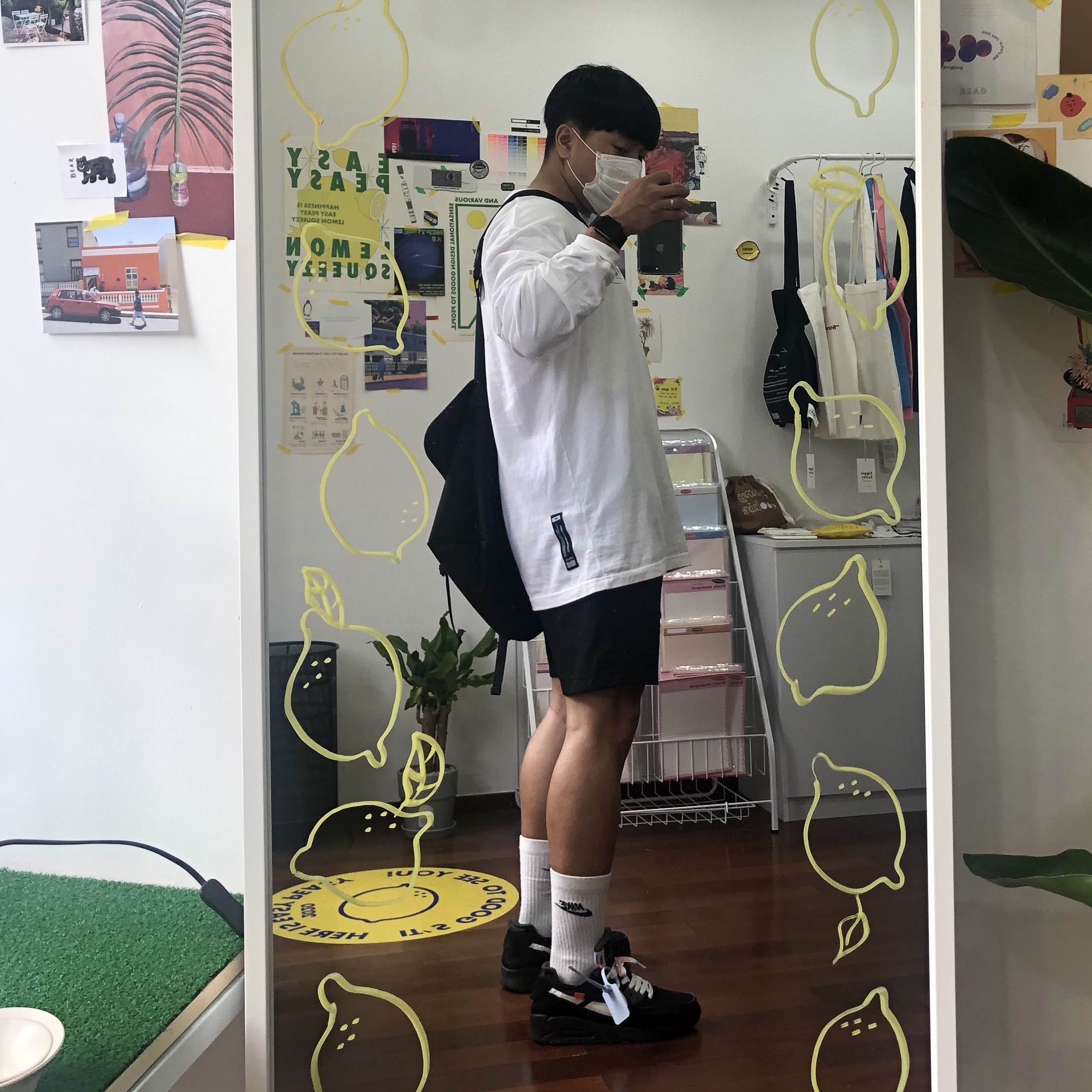 Nike x Off-White Air Max 90 V2 Black White 착용 스타일