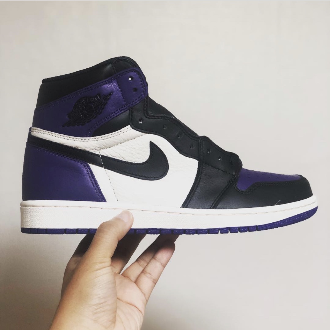 Jordan 1 Retro High Court Purple 착용 스타일