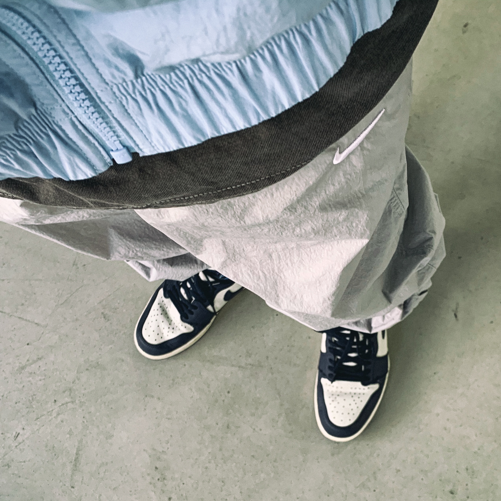 Jordan 1 Retro High Obsidian UNC 착용 스타일 - 2
