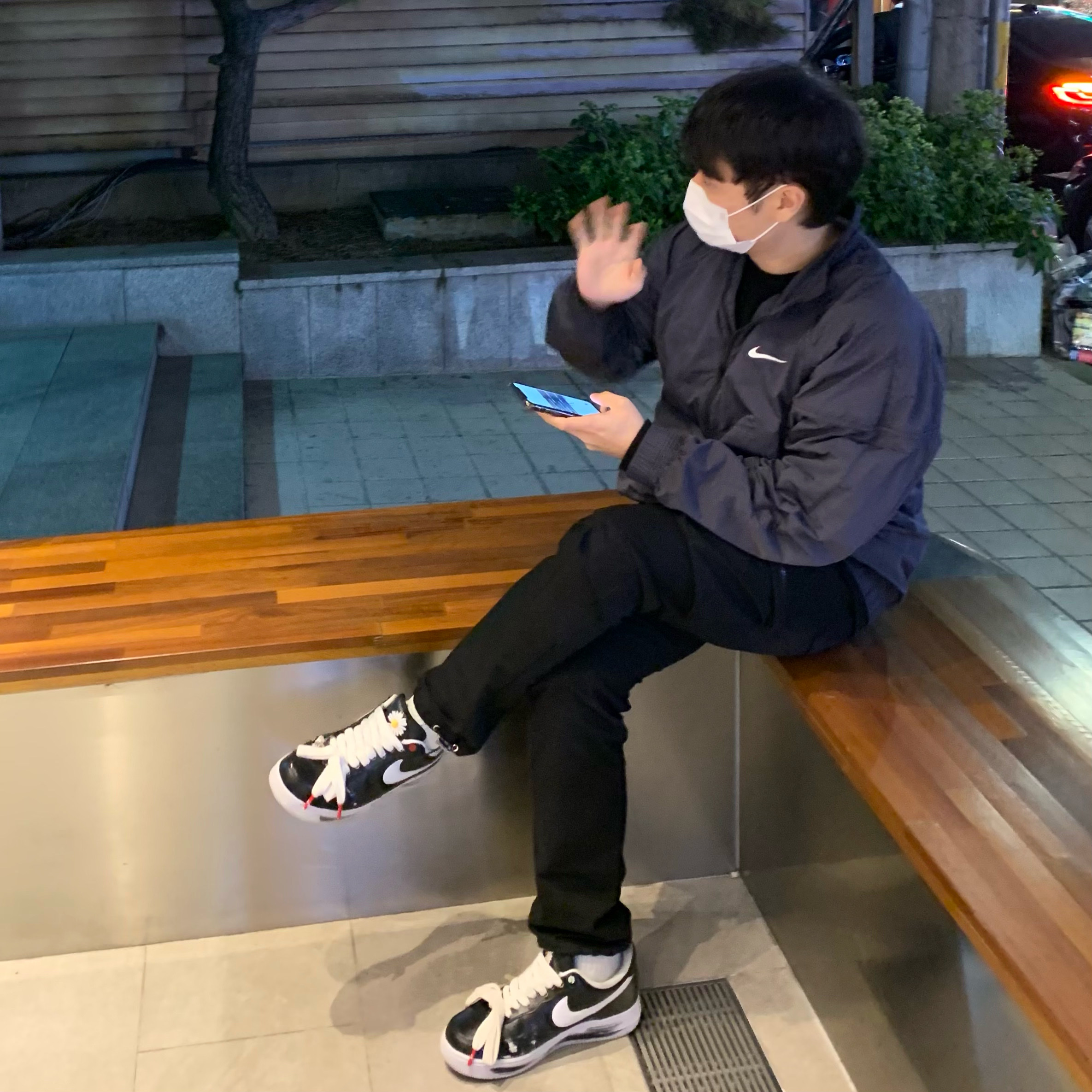Nike x Peaceminusone Air Force 1 Low Para-Noise 착용 스타일