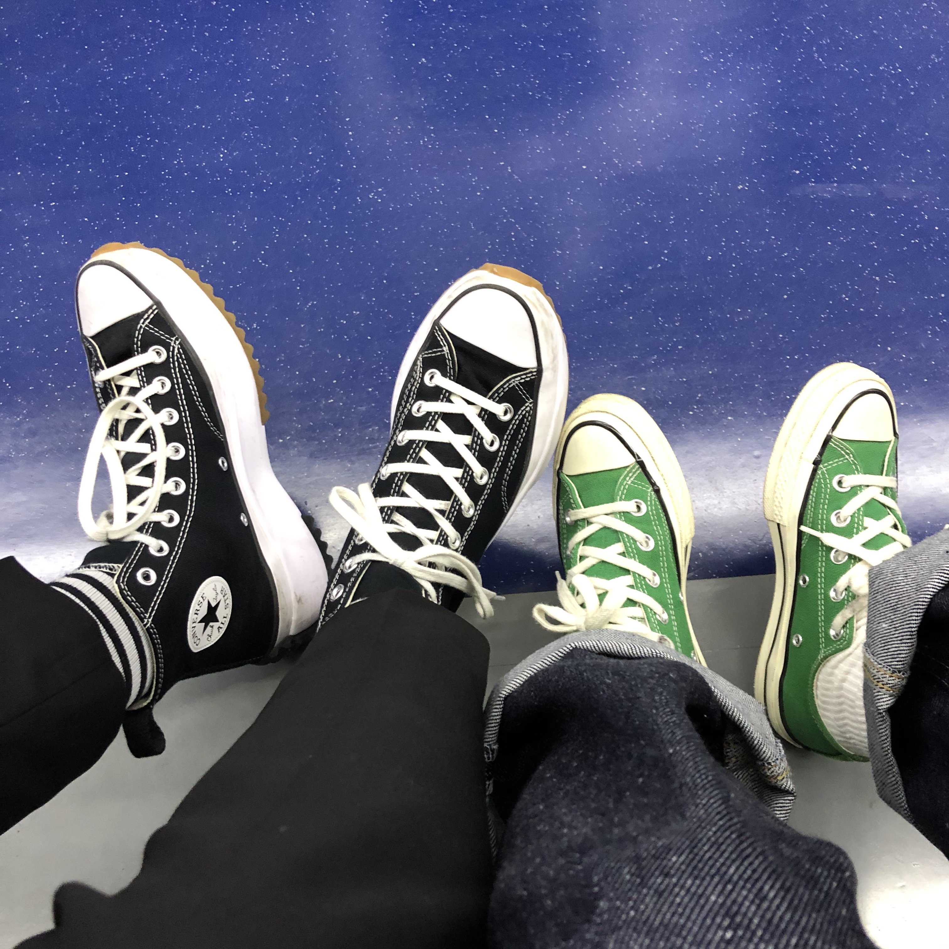 Converse Run Star Hike Hi Black White Gum 착용 스타일