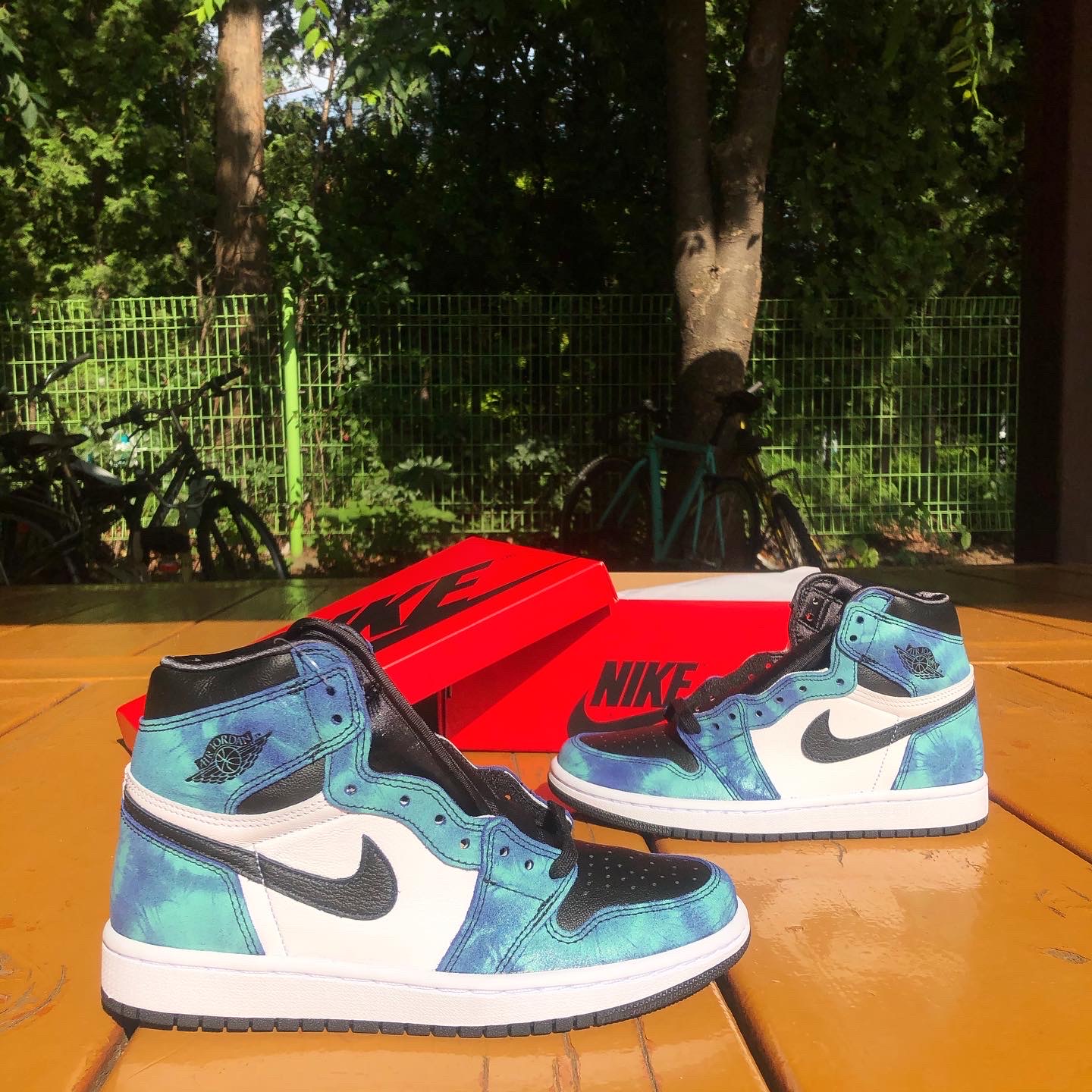 (W) Jordan 1 Retro High Tie-Dye 착용 스타일