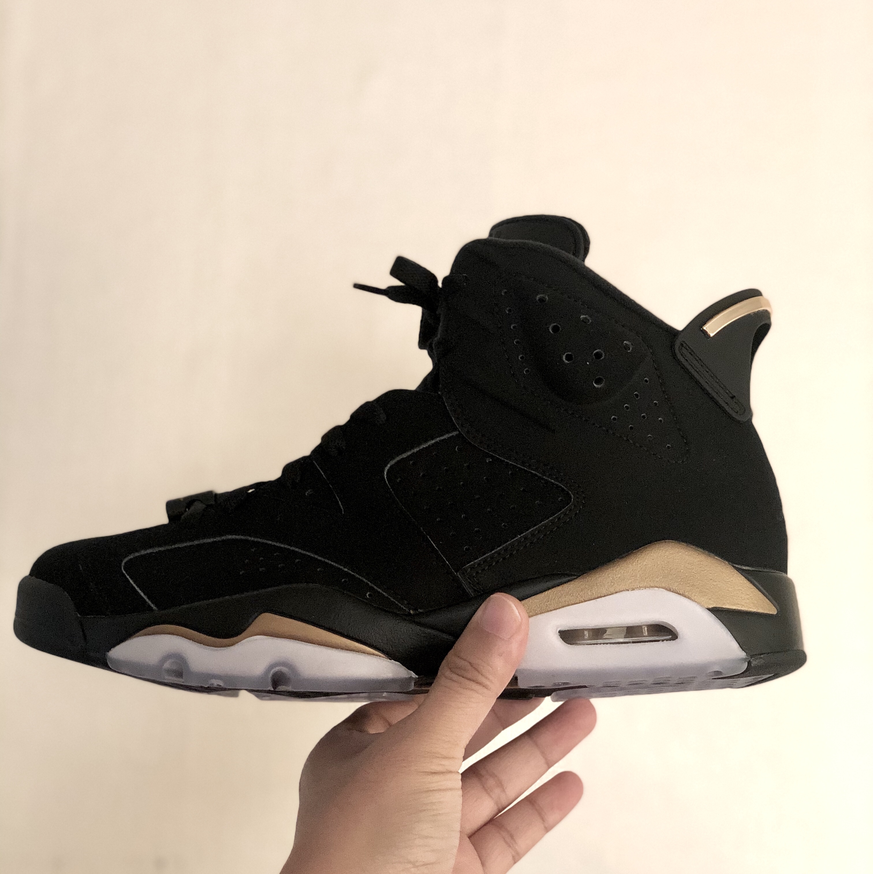 Jordan 6 Retro DMP 2020 착용 스타일