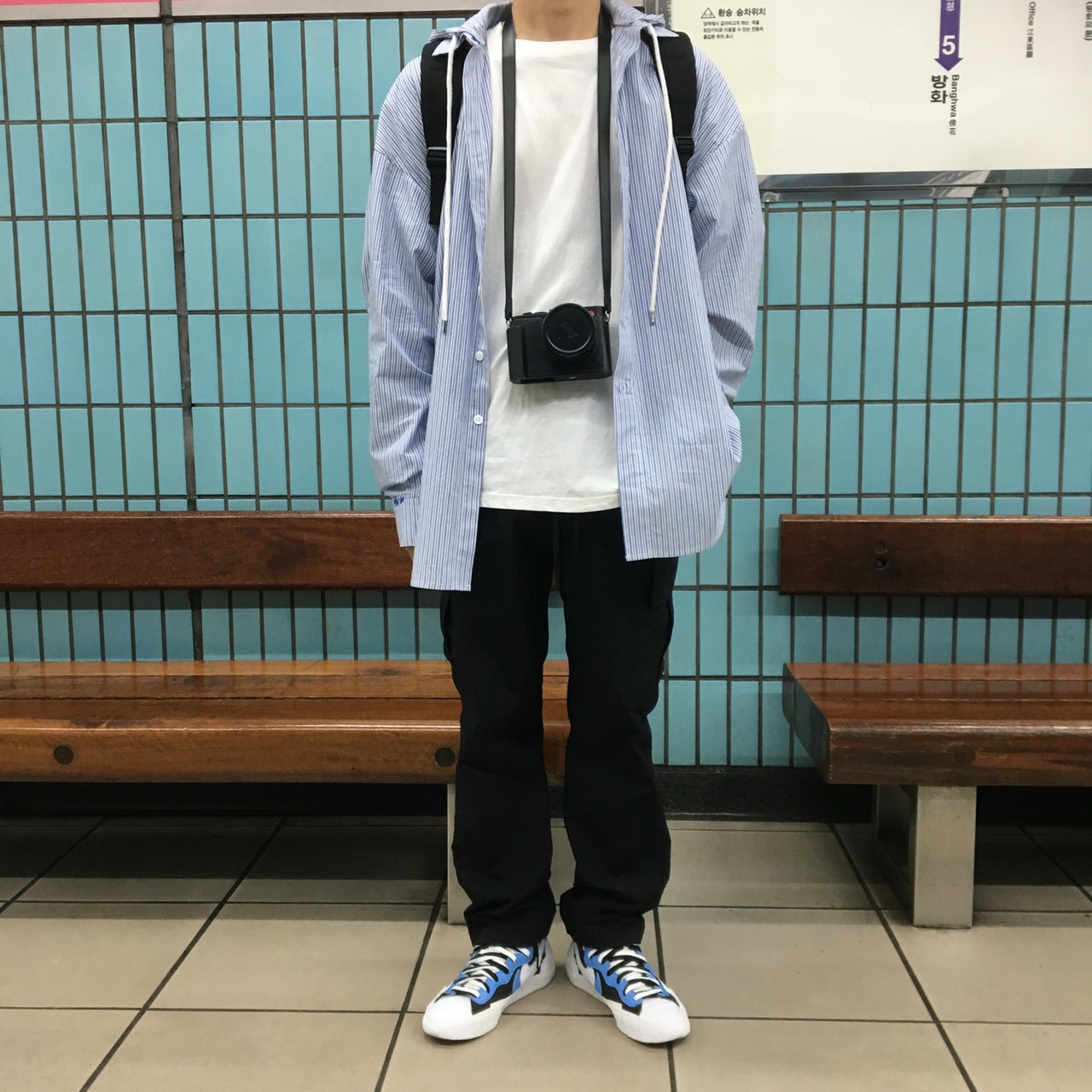 Nike x Sacai Blazer Mid White Black Legend Blue 착용 스타일
