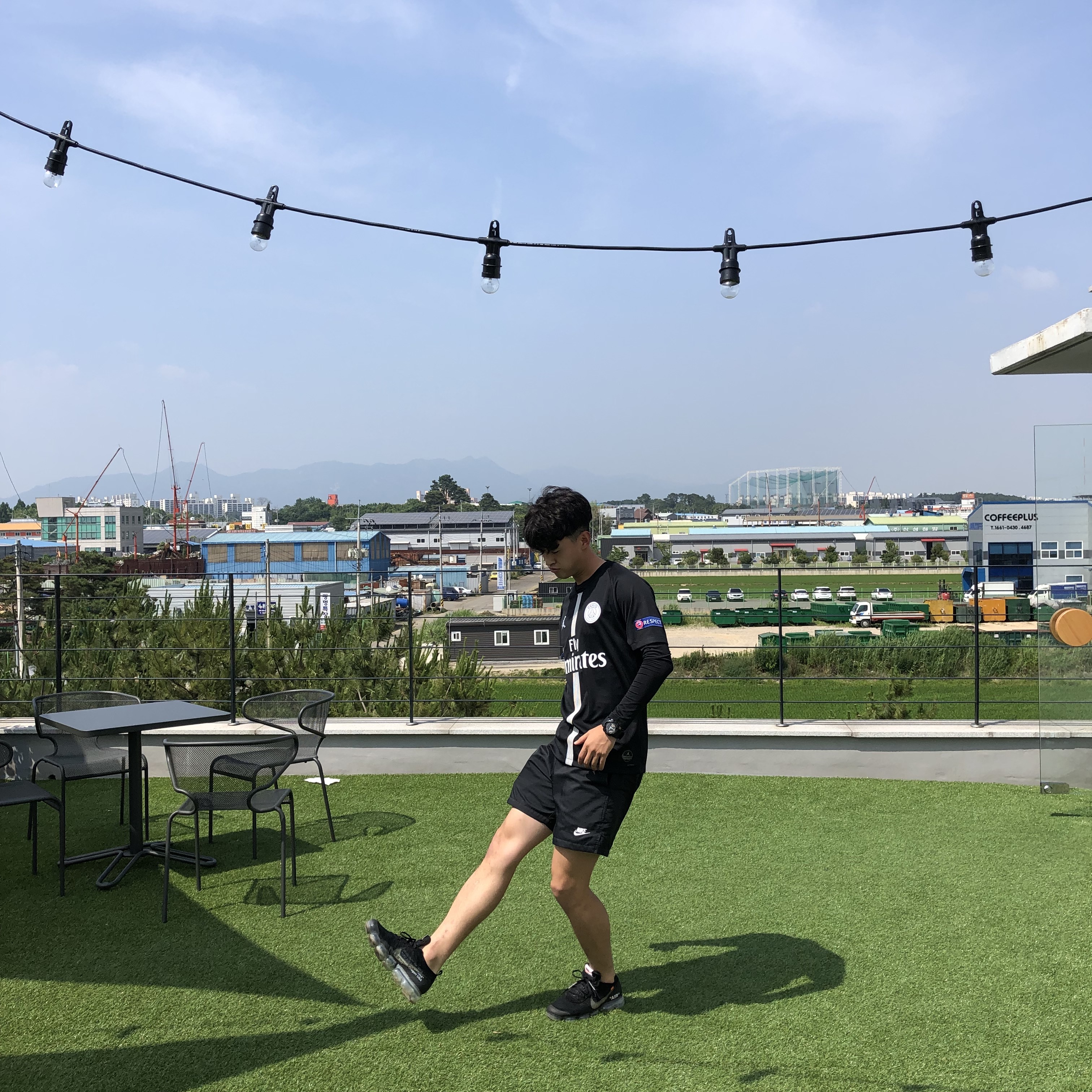 Nike x Off-White Air VaporMax V2 Black 착용 스타일
