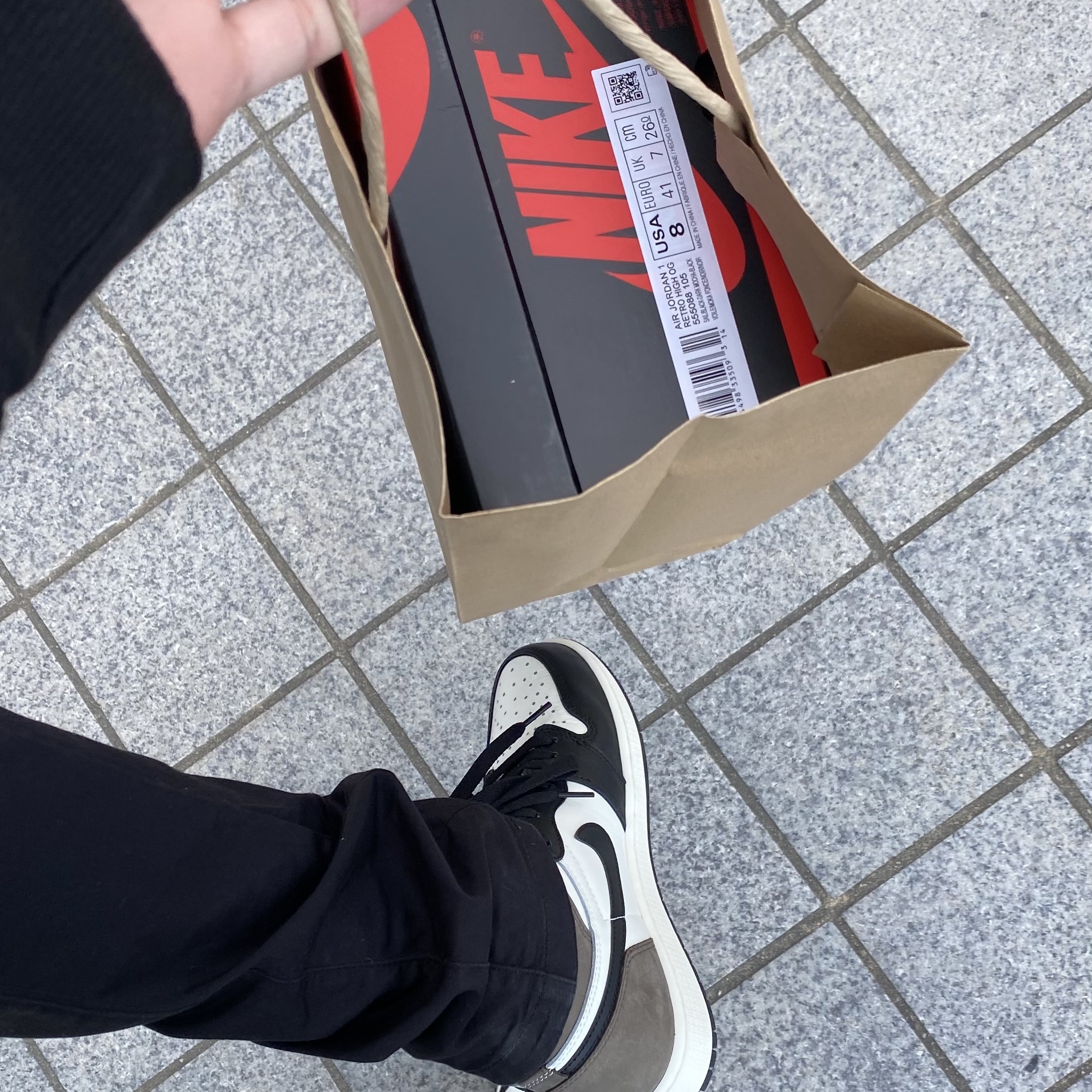 Jordan 1 Retro High OG Black Mocha 착용 스타일