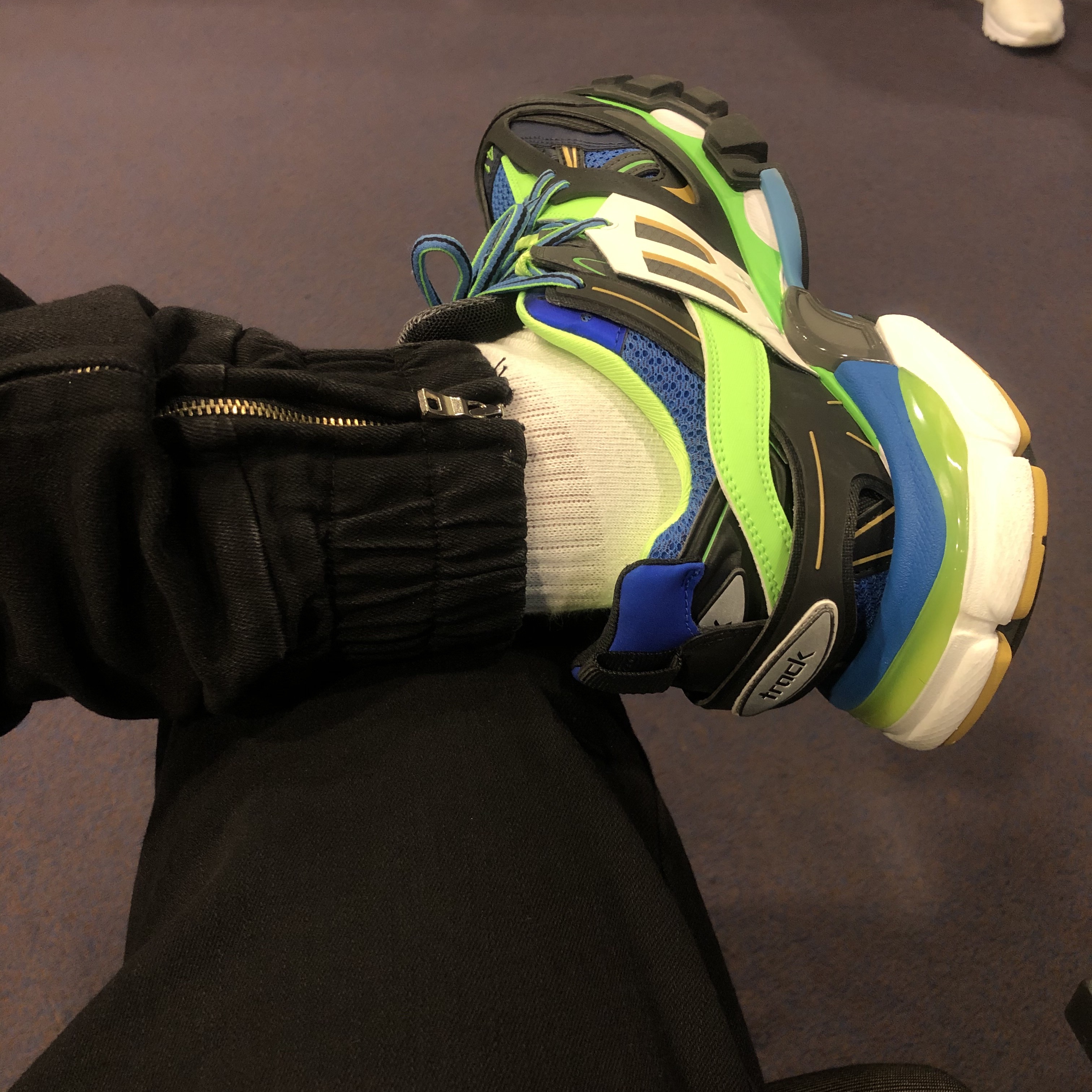 Balenciaga Track Sneakers Green White Blue 2019 착용 스타일