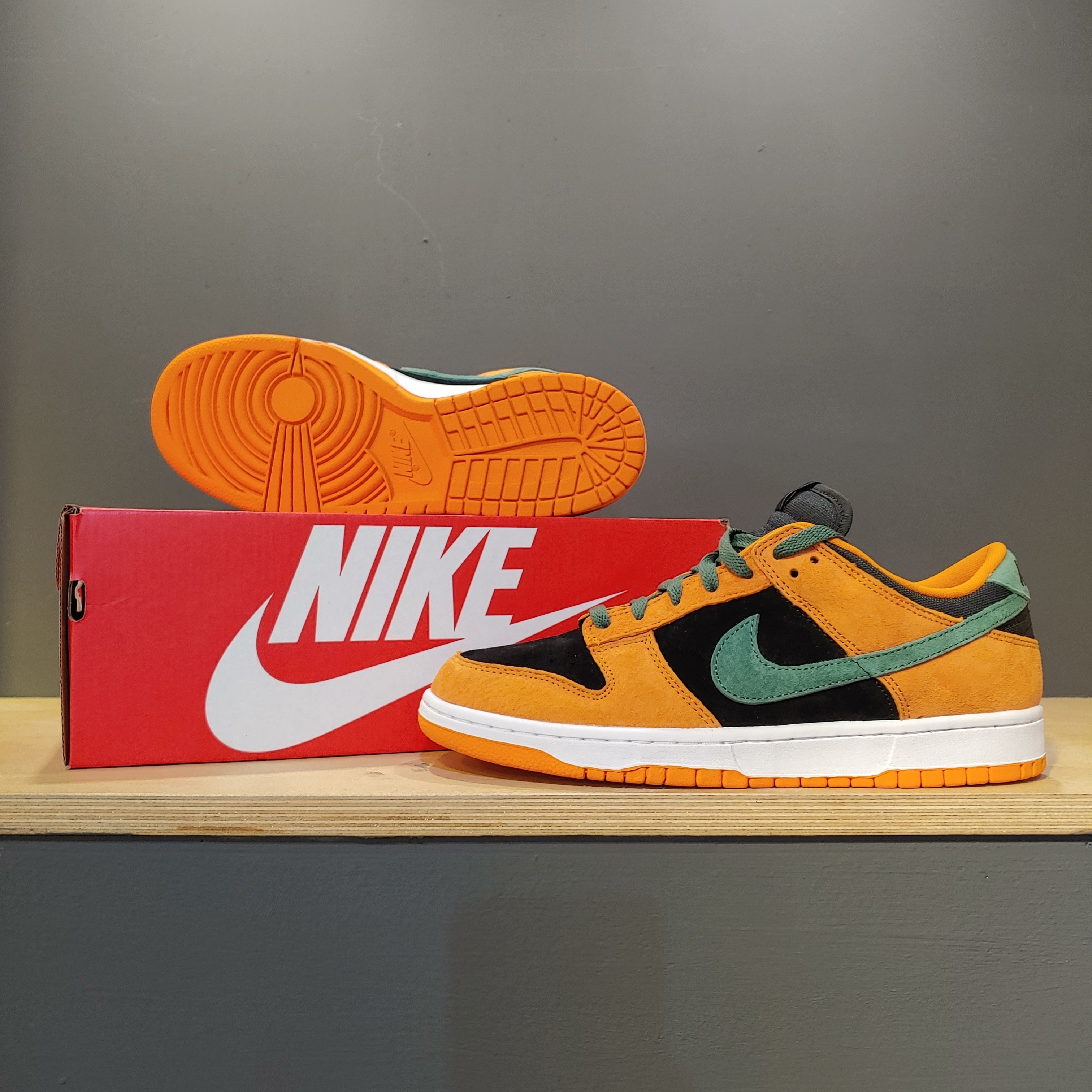 Nike Dunk Low SP Ceramic 착용 스타일