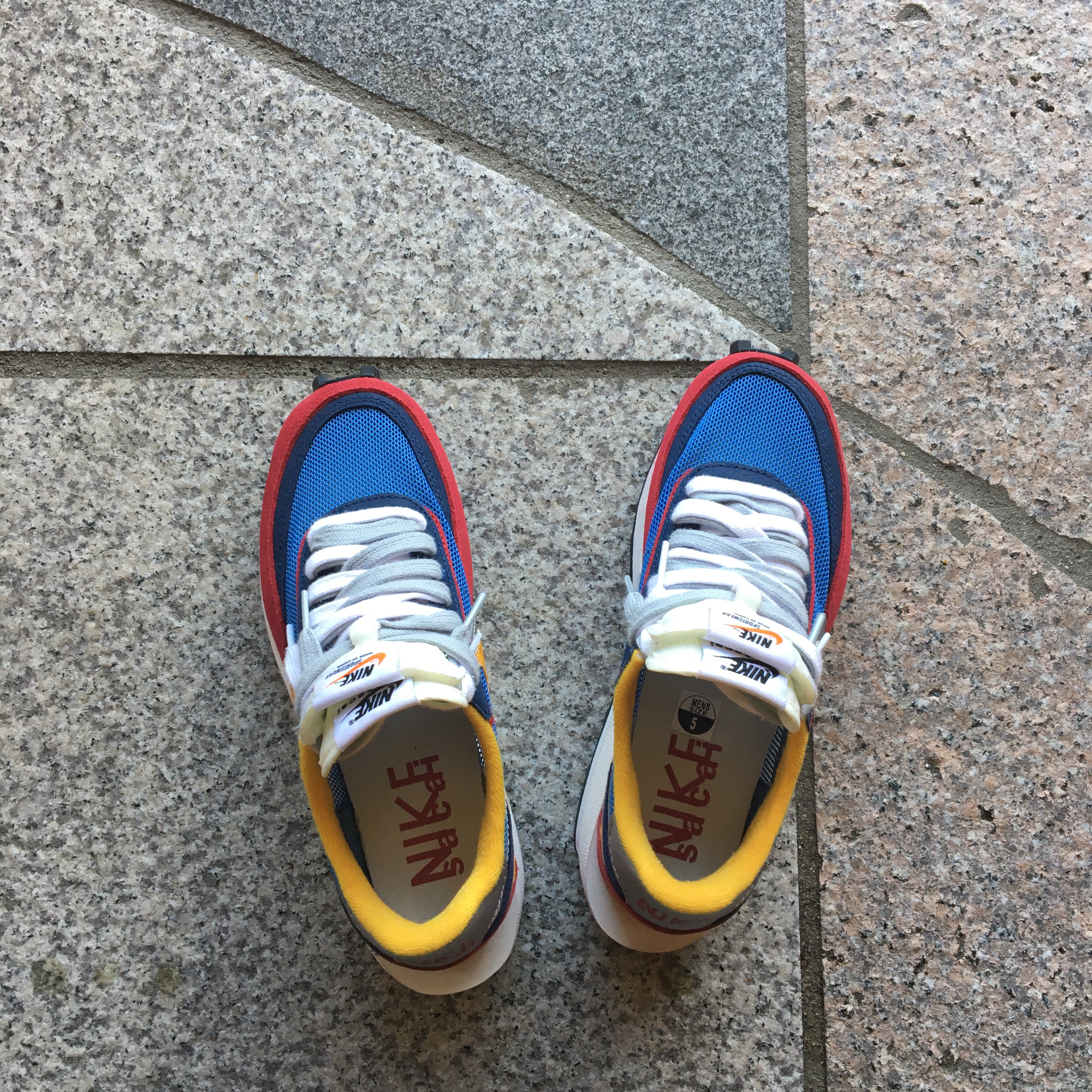 Nike x Sacai LDWaffle Blue Multi 착용 스타일