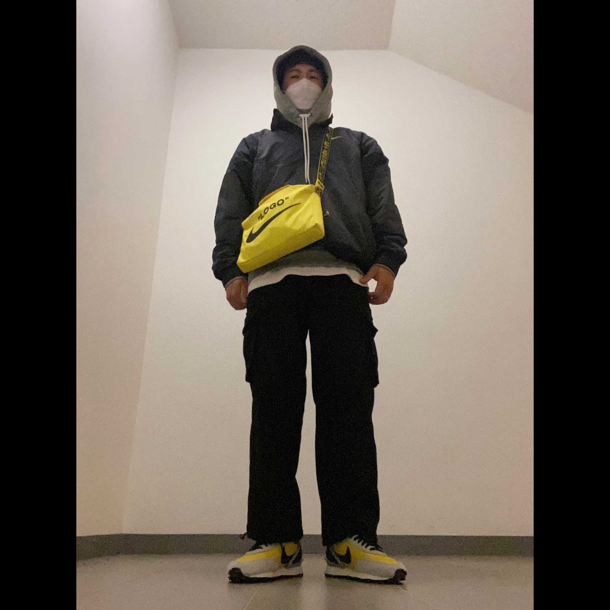 Nike x Undercover Daybreak Bright Citron, Nike x Stussy Windrunner Jacket Off Noir 착용 스타일
