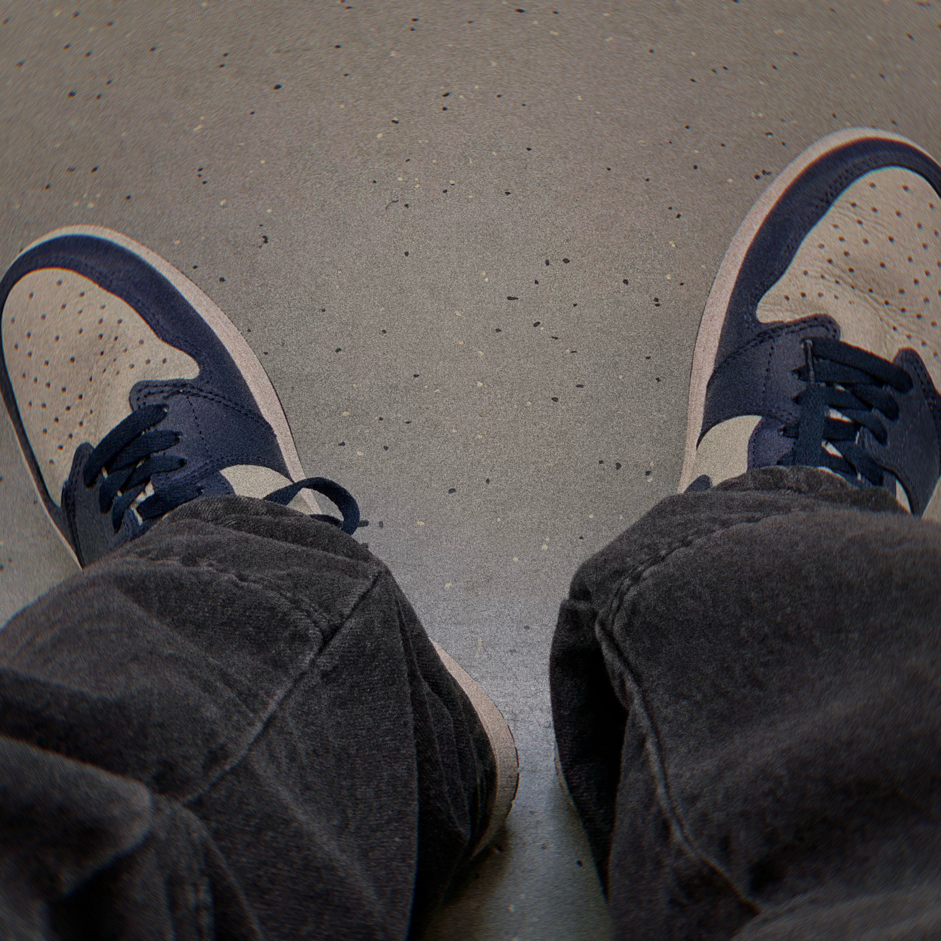 Jordan 1 Retro High Obsidian UNC 착용 스타일