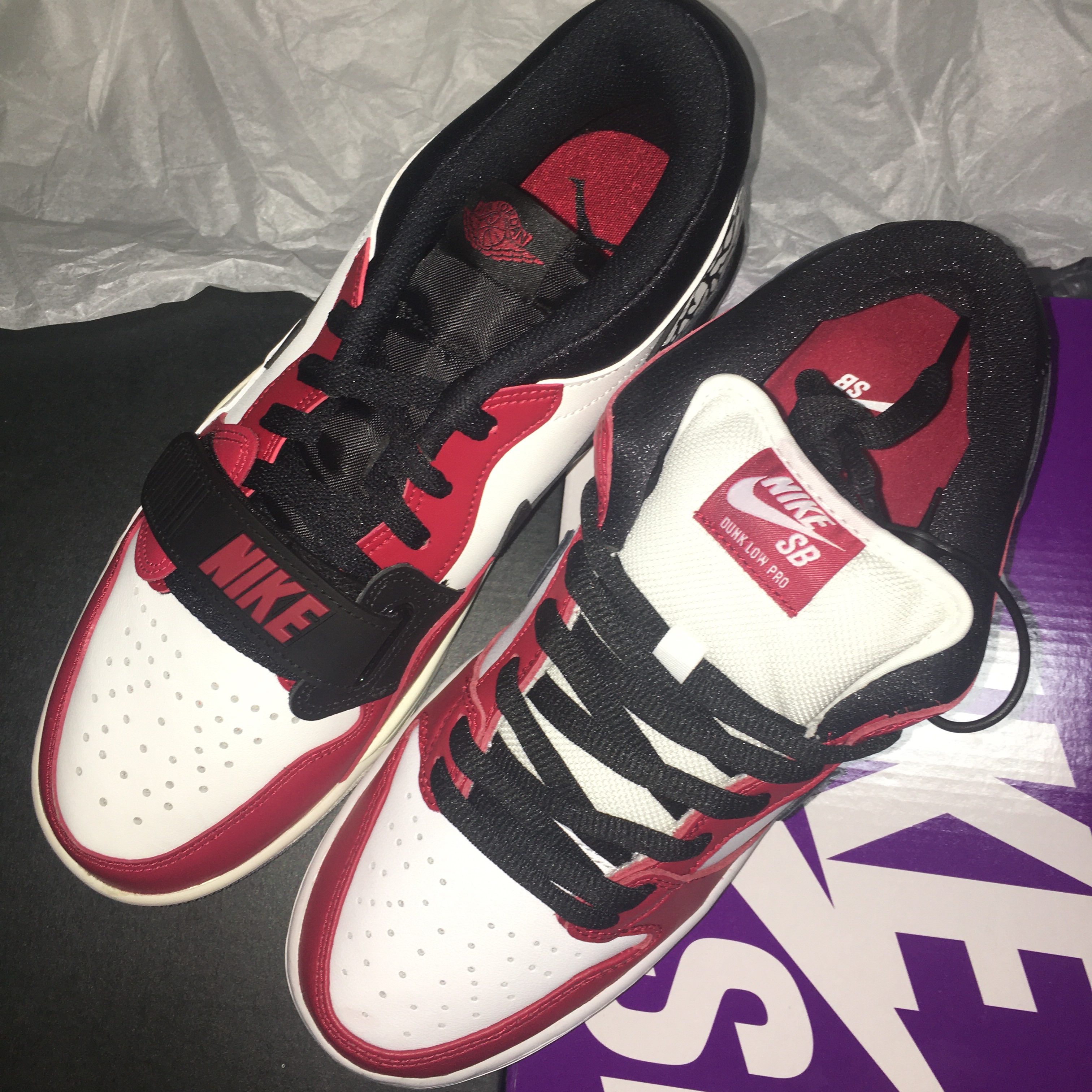 Nike SB Dunk Low Pro Chicago 착용 스타일 - 4