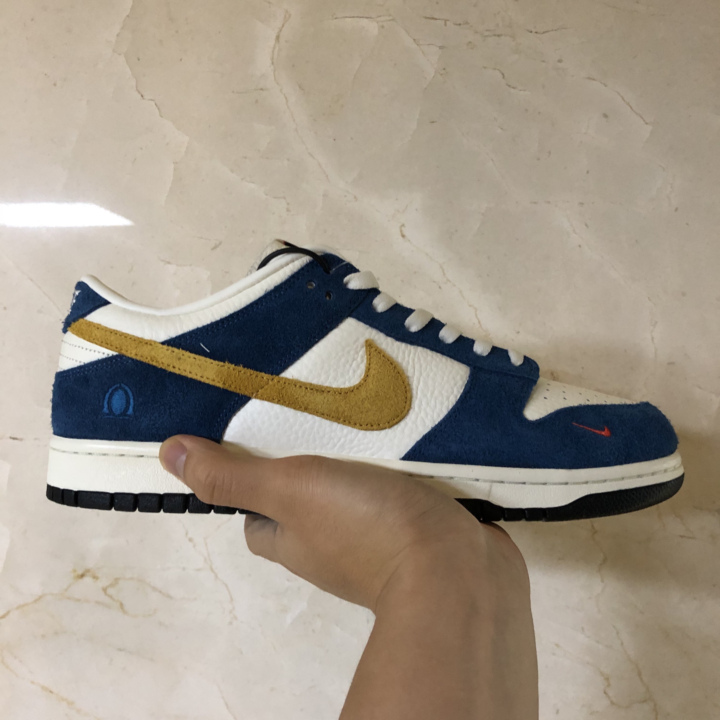 Nike x Kasina Dunk Low 80's Bus 착용 스타일 - 1