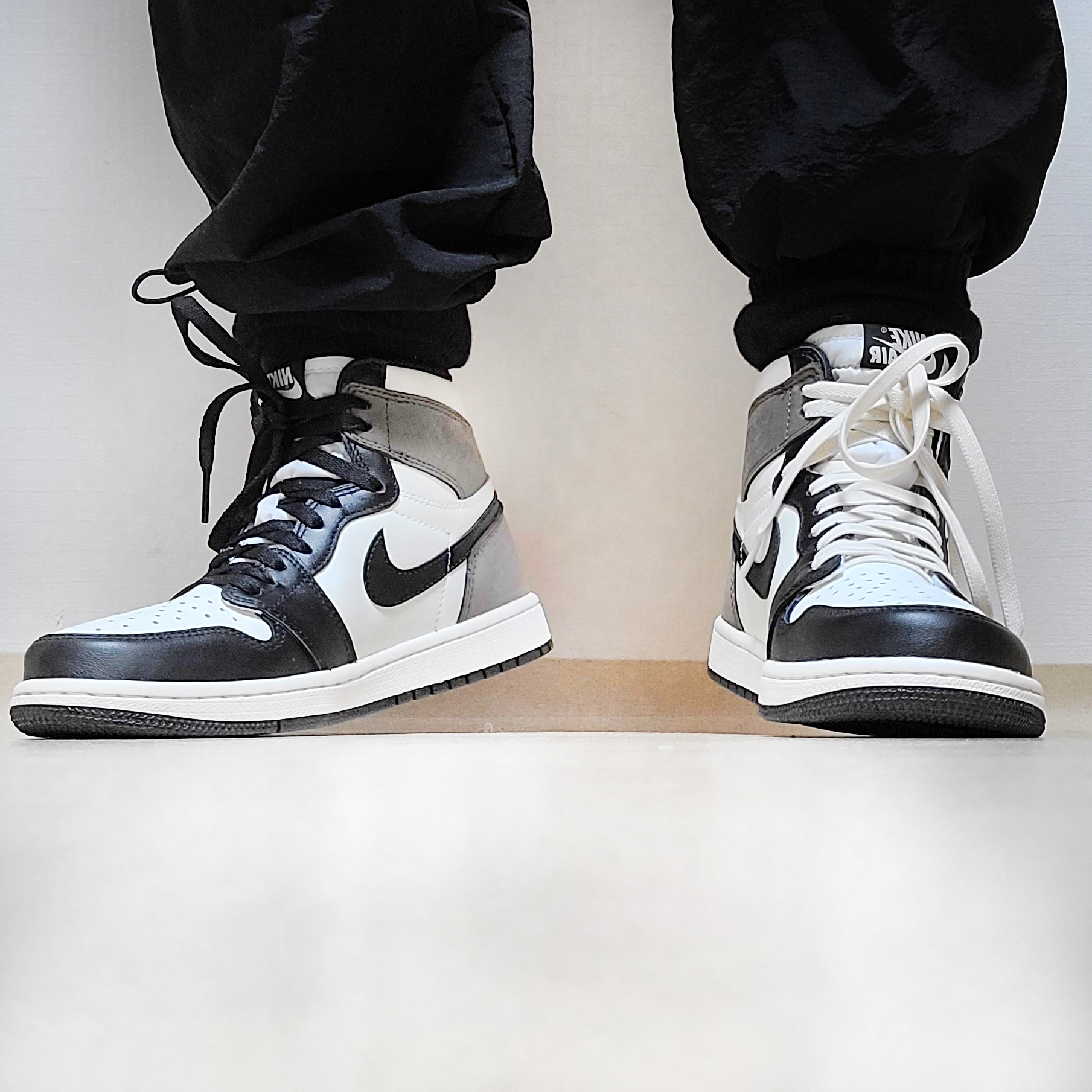 Jordan 1 Retro High OG Black Mocha 착용 스타일 - 2
