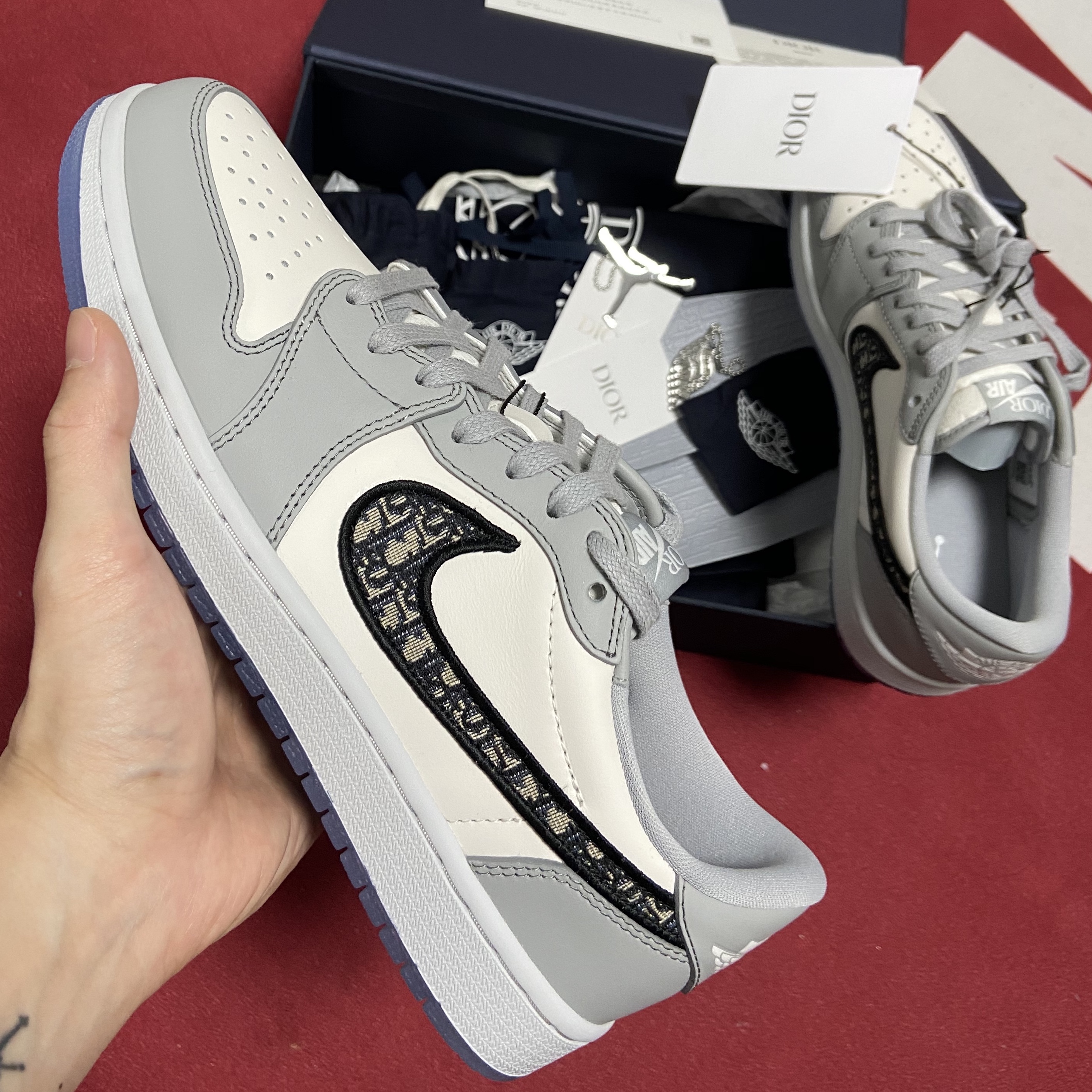 Jordan 1 x Dior Low OG 착용 스타일